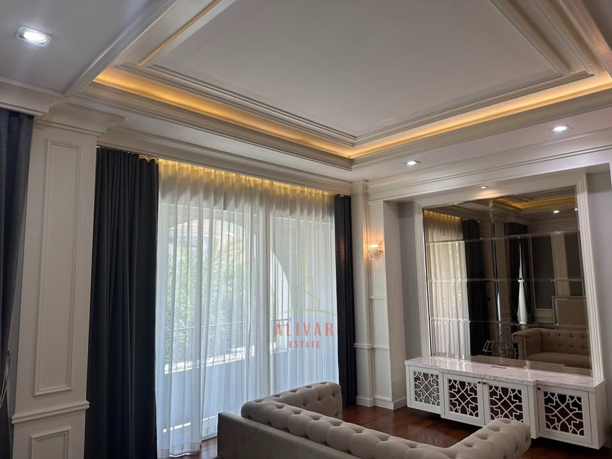 HouseLadkrabang, Suwannaphum Airport : RH024726 Luxury house for Rent/Sale at Two Grand Monaco Bangna-Wongwaen Fully furnished.
