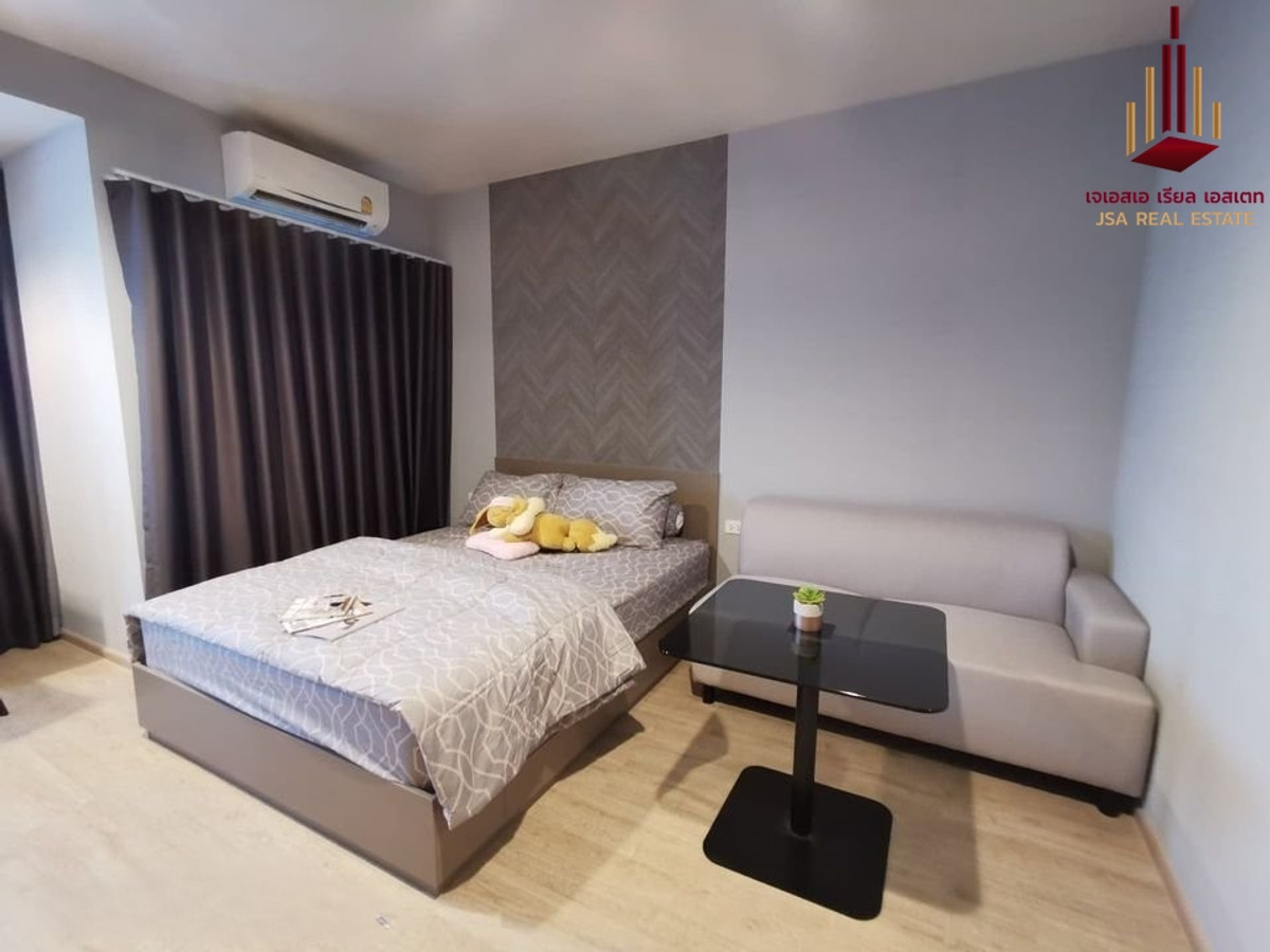 For RentCondoWongwianyai, Charoennakor : ✨ For Rent: Ideo Sathorn - Wongwian Yai Condo ✨ 💰 Only 15,000 THB/month