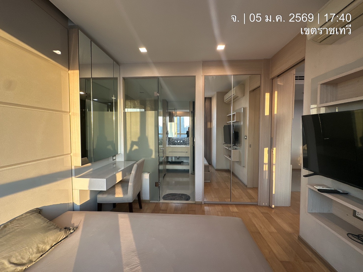 ให้เช่าคอนโดพระราม 9 เพชรบุรีตัดใหม่ RCA : ให้เช่าคอนโด เดอะแอดเดรส อโศก ตกแต่งครบครัน (S15-6407)