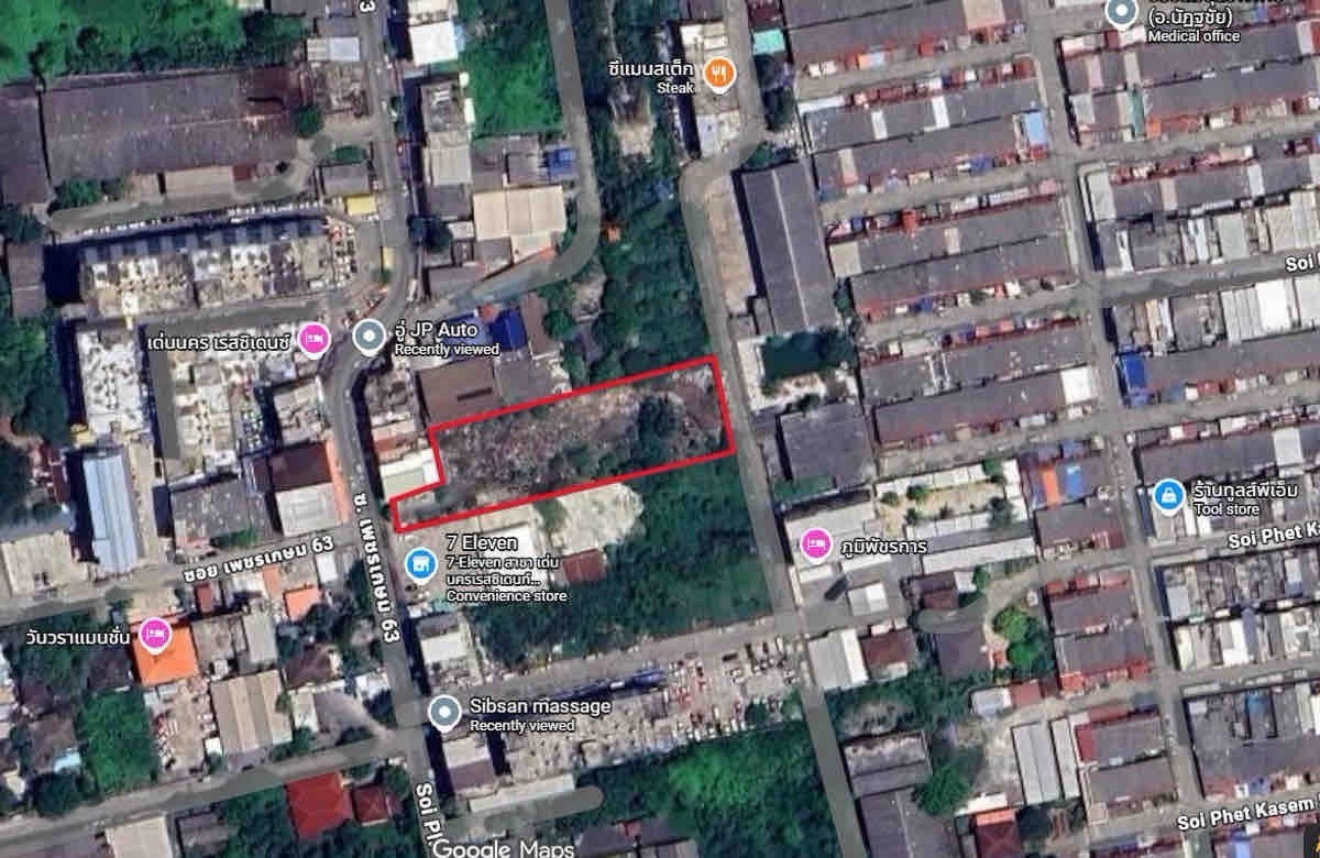 For RentLandBang kae, Phetkasem : Land for rent, good location, next to 7-Eleven, Soi Phetkasem 63, with entrances and exits on both sides.