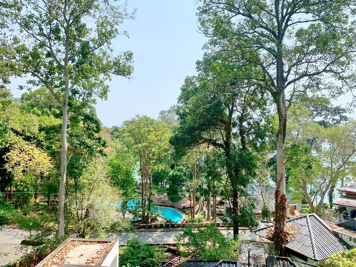 HouseRayong : Sale or rent 2 storey resort house, Hinsuay Namsai, Rayong 