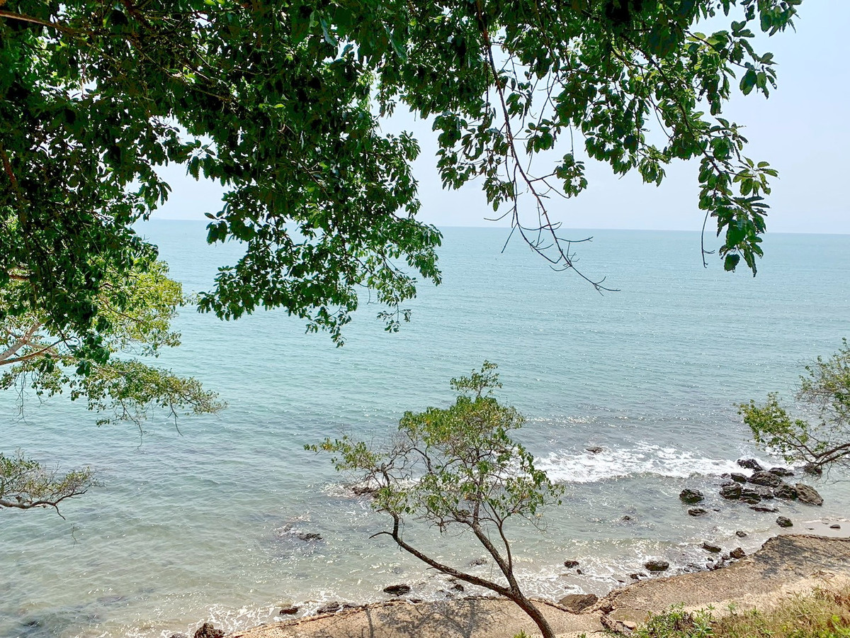 HouseRayong : Sale or rent 2 storey resort house, Hinsuay Namsai, Rayong 