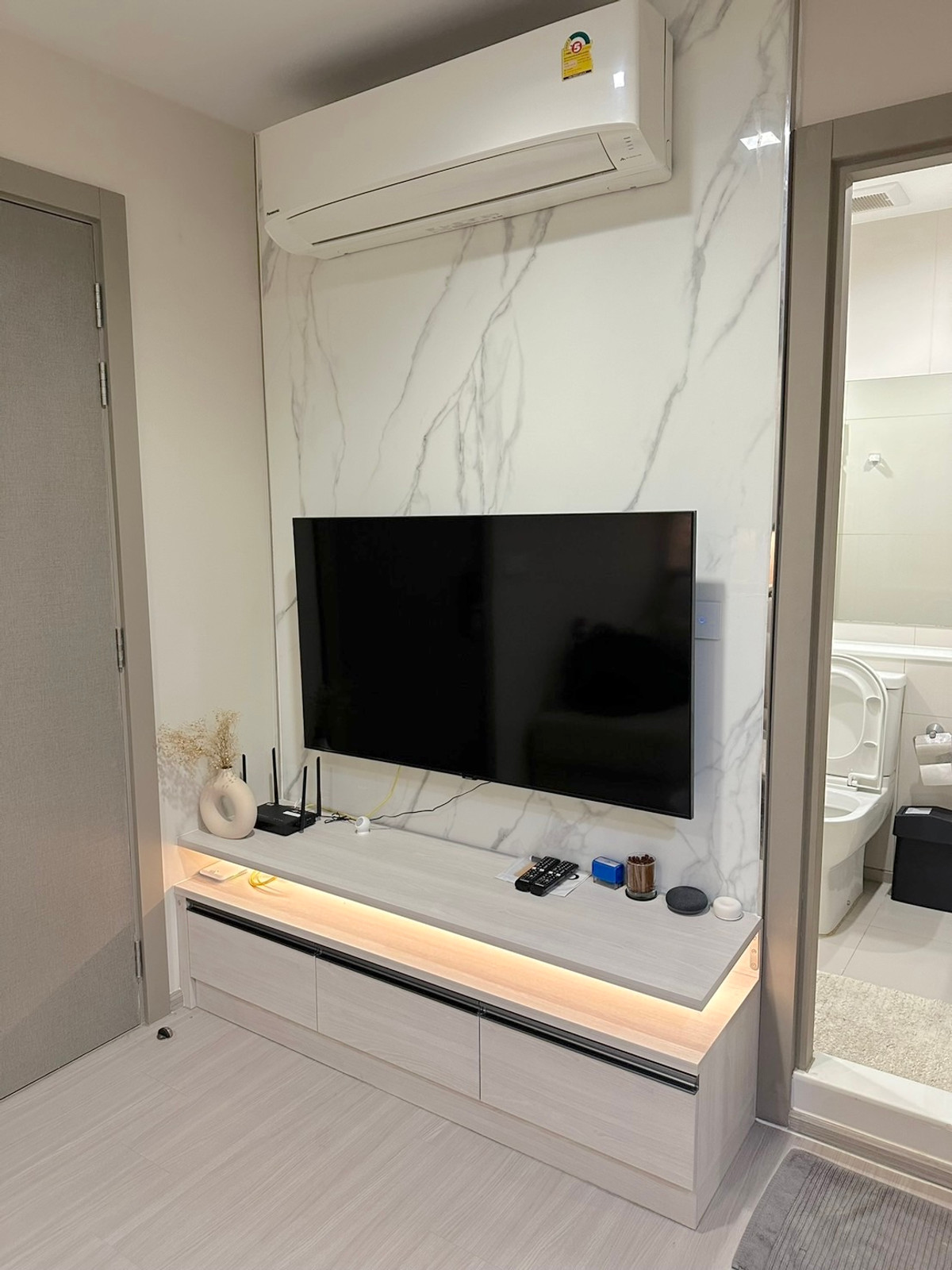 ขายคอนโดพระราม 9 เพชรบุรีตัดใหม่ RCA :  🔥 ขายด่วน 🔥  ถูก แต่งสวย ห้องสวย กว้าง  ขายหลายห้อง  Call : 0619824959 Line ID :  elegant.289