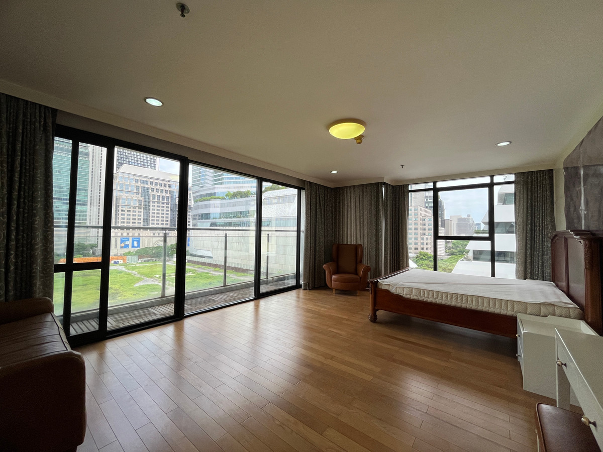 For RentCondoWitthayu, Chidlom, Langsuan, Ploenchit : ✨Condo for rent in Chidlom area at New House, 3 bedrooms, fully furnished, near Central Embassy, ​​Central Chidlom, centralwOrl, BTS Chidlom, Ploenchit, Lumpini Park, ready to move in.