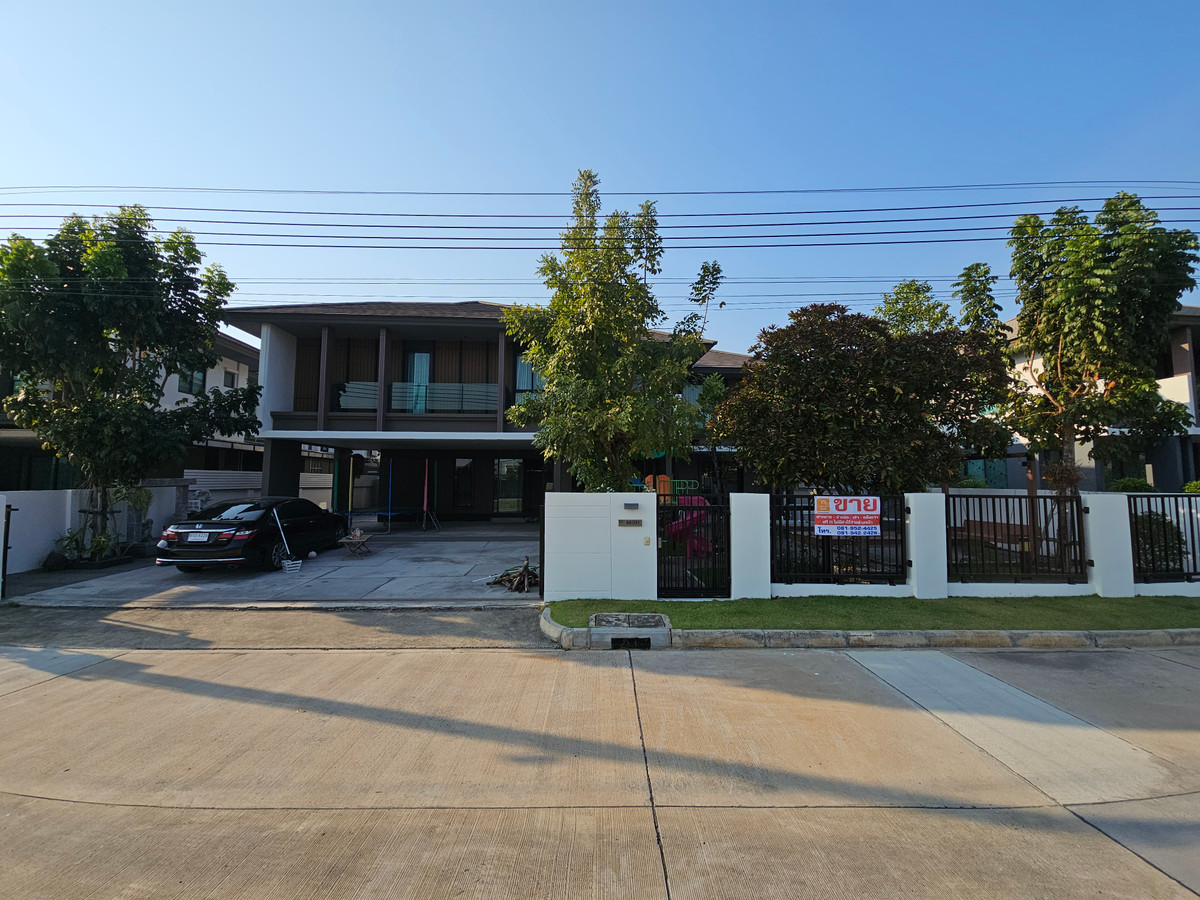 ขายบ้านบางนา แบริ่ง ลาซาล : ขายด่วน!! บ้านบุราสิริ บางนา(114 ตร.ว.) 4 นอน 5 น้ำ แต่งสวย 