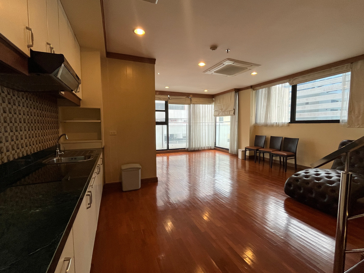 For RentCondoWitthayu, Chidlom, Langsuan, Ploenchit : ✨Condo for rent in Chidlom area at New House, 3 bedrooms, fully furnished, near Central Embassy, ​​Central Chidlom, centralwOrl, BTS Chidlom, Ploenchit, Lumpini Park, ready to move in.