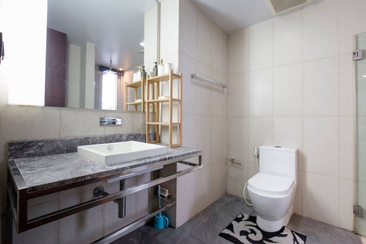 ขายคอนโดสีลม ศาลาแดง บางรัก : 🏠✨ ควอด สีลม | ขายคอนโด 2 ห้องนอน (HBH-ST-195)