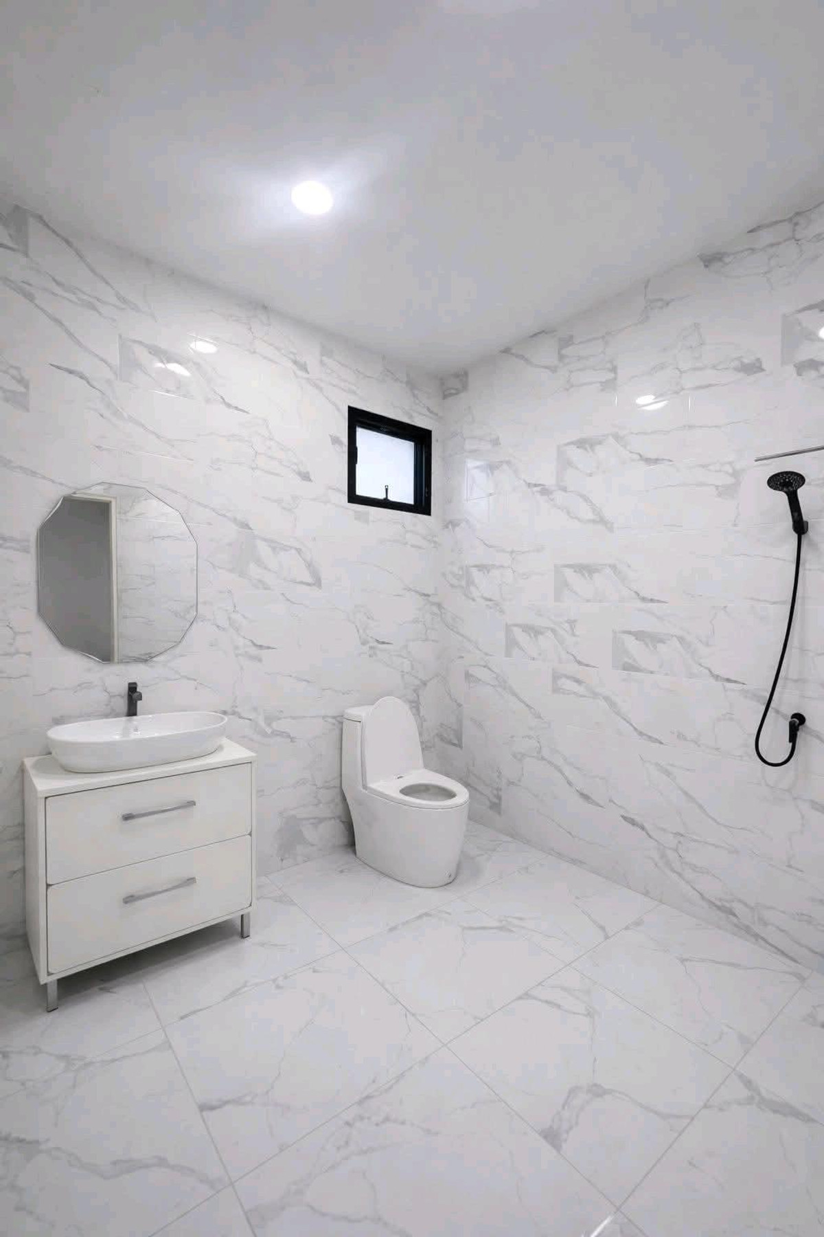 For RentFactoryMahachai Samut Sakhon : 🏭 Factory / warehouse for rent, Krathum Baen, Samut Sakhon 
, area over 5,000 sq m | 3-phase power 50 KVA | Trailer can enter | No common fees.