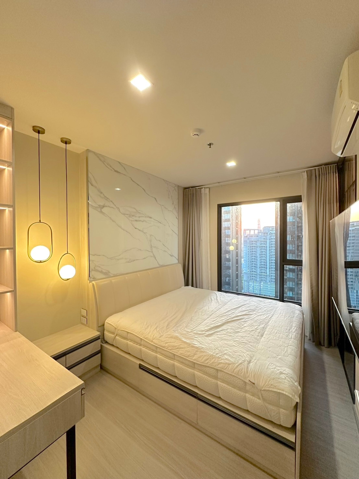 ขายคอนโดพระราม 9 เพชรบุรีตัดใหม่ RCA :  🔥 ขายด่วน 🔥  ถูก แต่งสวย ห้องสวย กว้าง  ขายหลายห้อง  Call : 0619824959 Line ID :  elegant.289