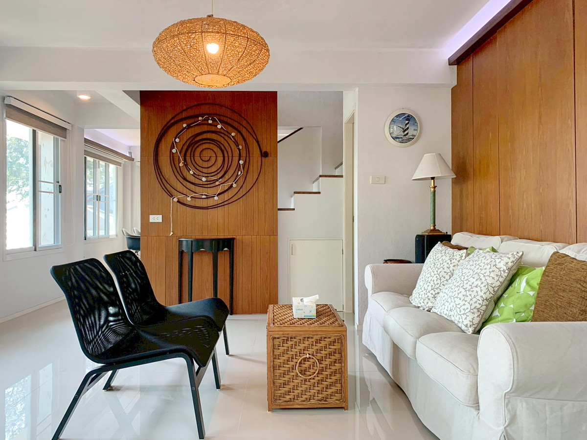 HouseRayong : Sale or rent 2 storey resort house, Hinsuay Namsai, Rayong 