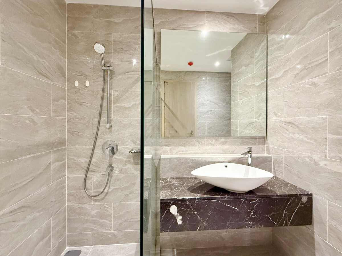 ให้เช่าคอนโดพระราม 9 เพชรบุรีตัดใหม่ RCA : 🚀 Ashton Rama9 - 42ตรม. 1นอน1น้ำ พร้อมอยู่ 092-545-6151 (ทีม)