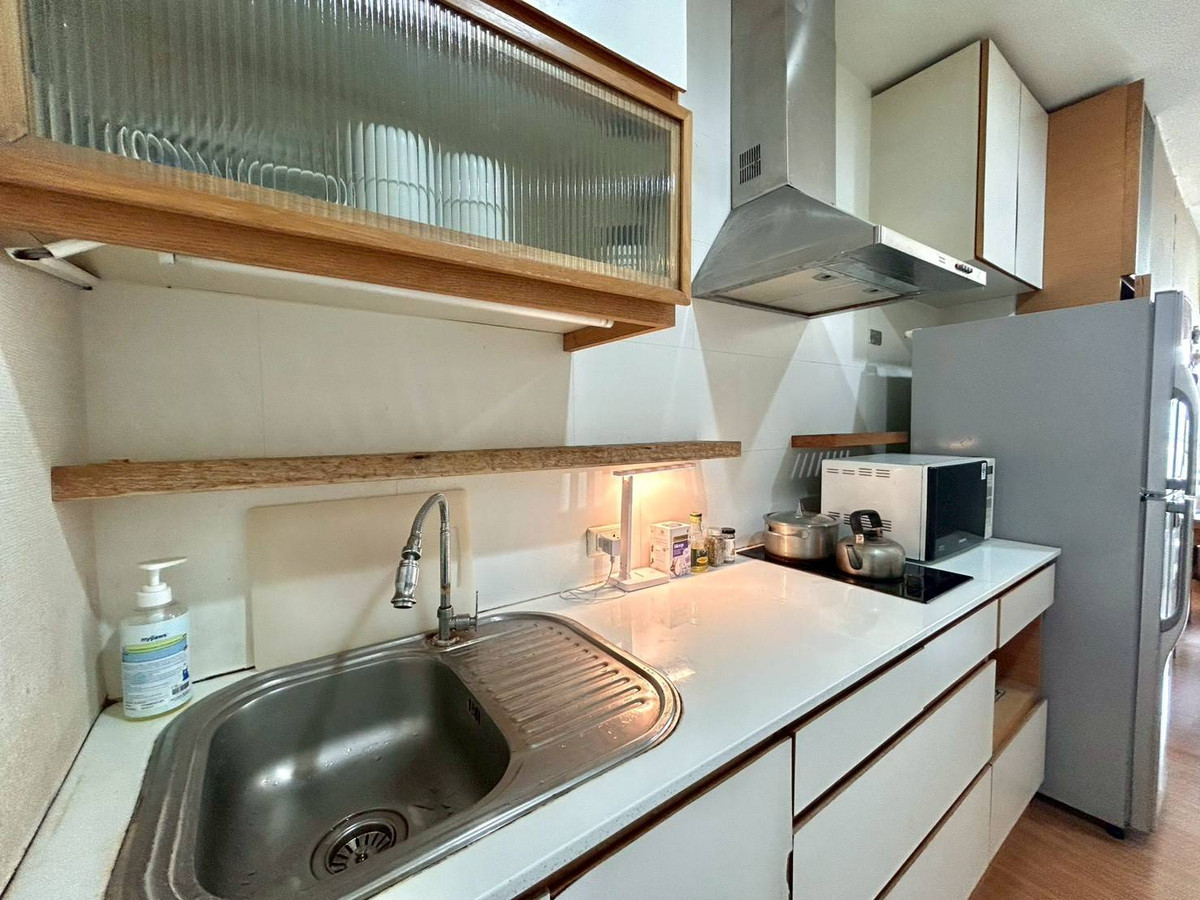 For SaleCondoSathorn, Narathiwat : ✅ S-CPNR102  ✅ Line : @p2nproperty