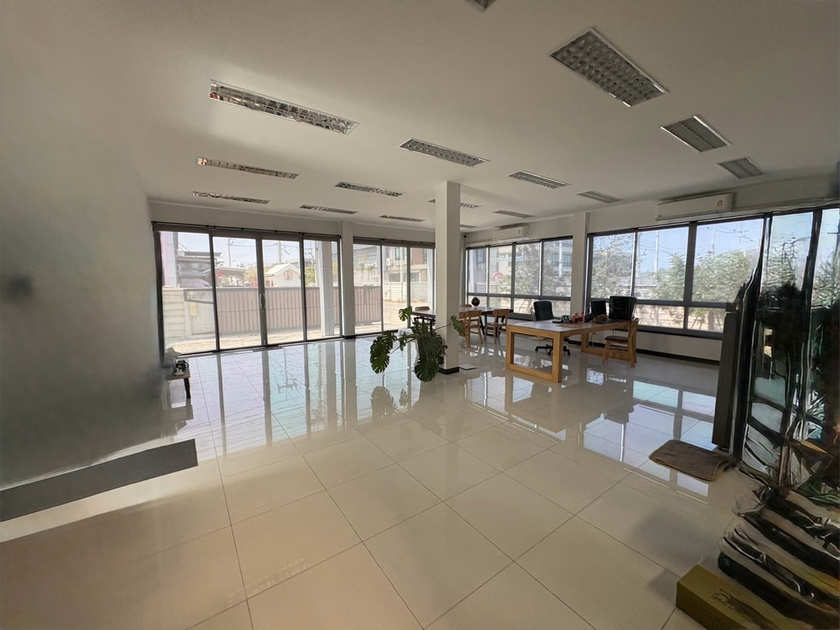 โกดังนครปฐม : ขาย / เช่า โรงงานพร้อมออฟฟิศ บางเลน นครปฐม ใกล้ศาลายา พื้นที่ 915 ตร.ม ที่ดิน 1 ไร่ 1 งาน 81 ตร.ว เหมาะลงทุนและโลจิสติกส์