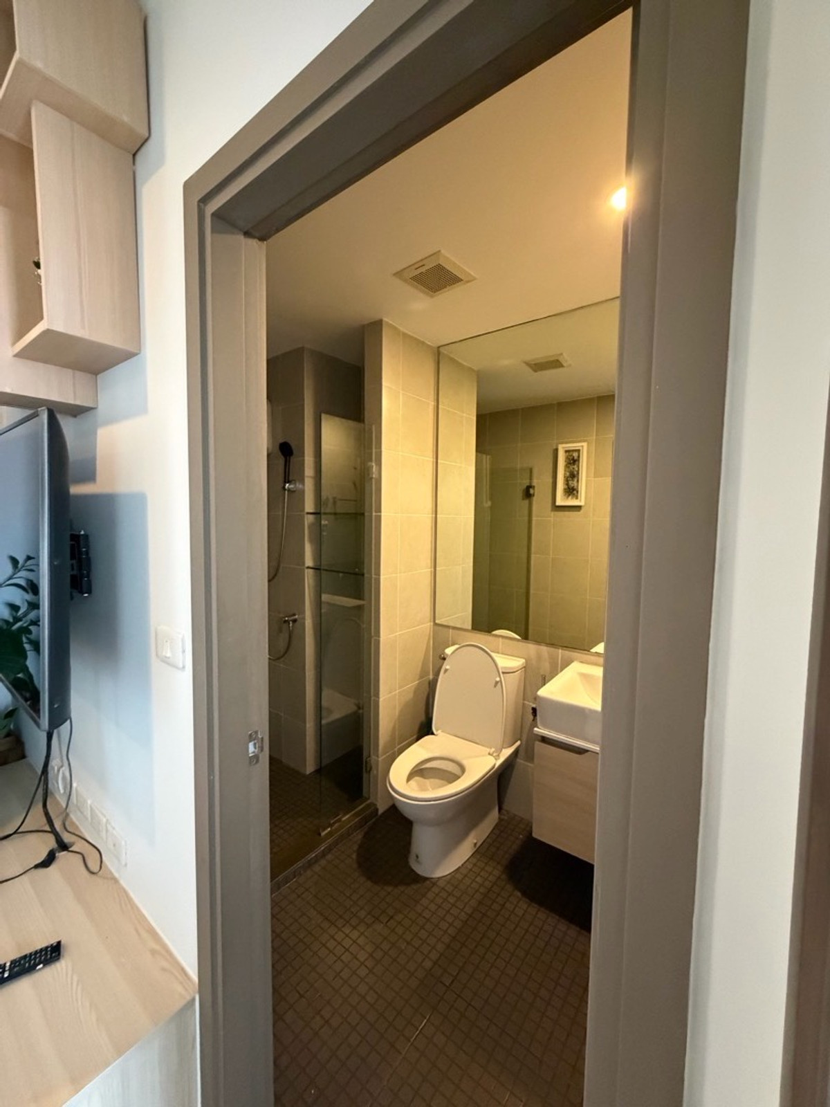 CondoBangna, Bearing, Lasalle : Condo for rent IDEO O2 (Ideo O2), near the mall, near the BTS.