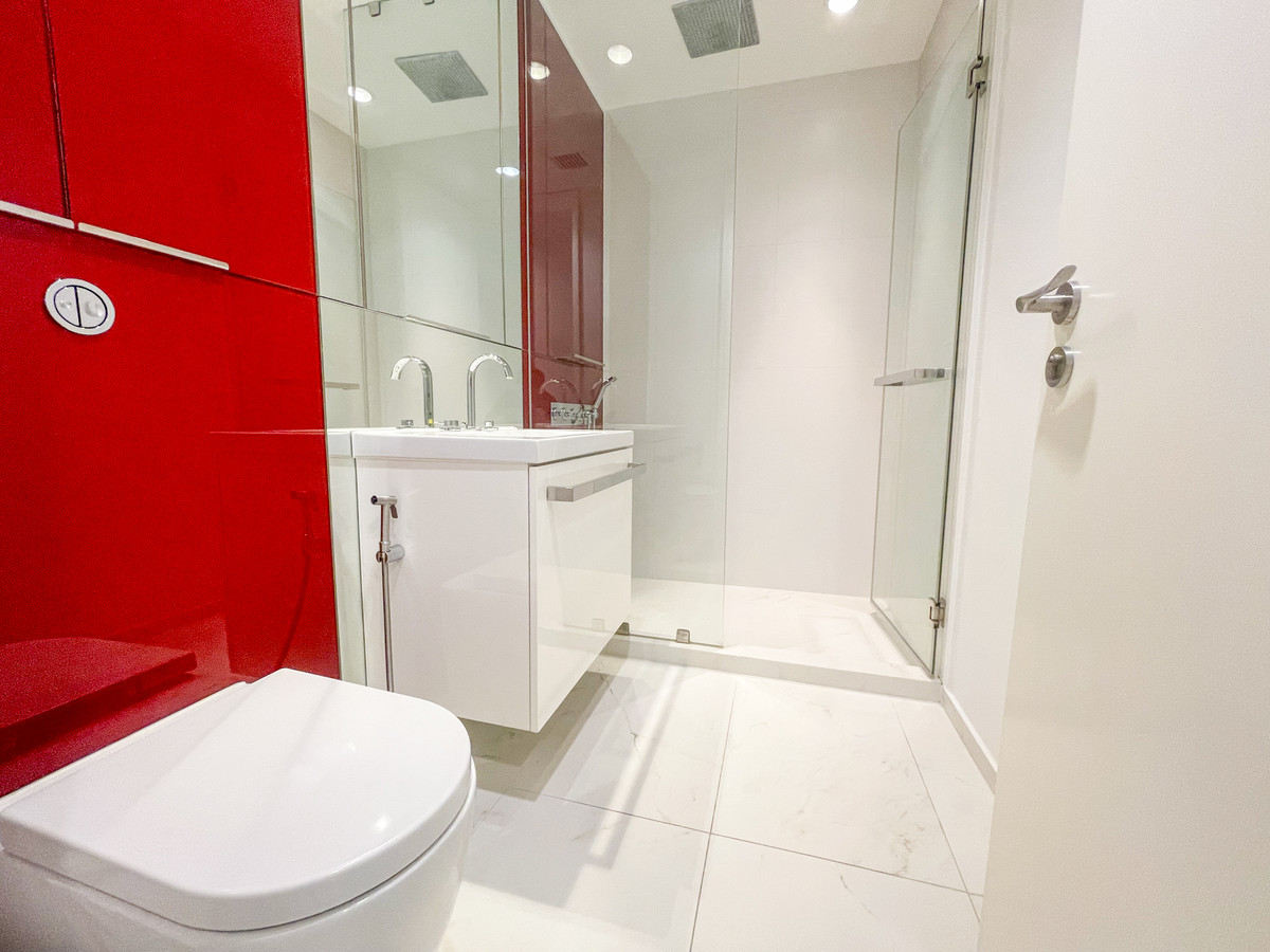 For RentCondoWitthayu, Chidlom, Langsuan, Ploenchit : 🏠✨ 185 Rajadamri | 2-Bedroom Condo for Rent (HBH-ST-197)