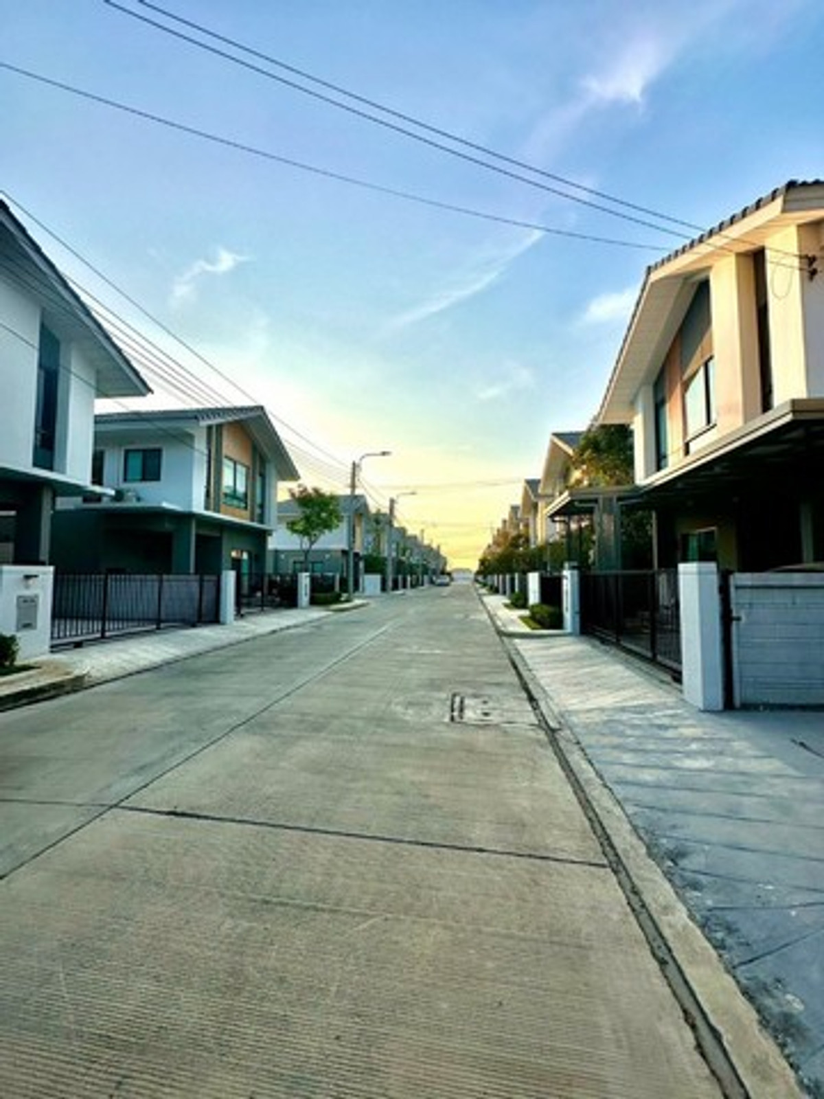 Chaengwatana, Muangthong : For sale and rent, 2-story semi-detached house, Perfect Park Chaengwattana, beautifully decorated, ready to move in.