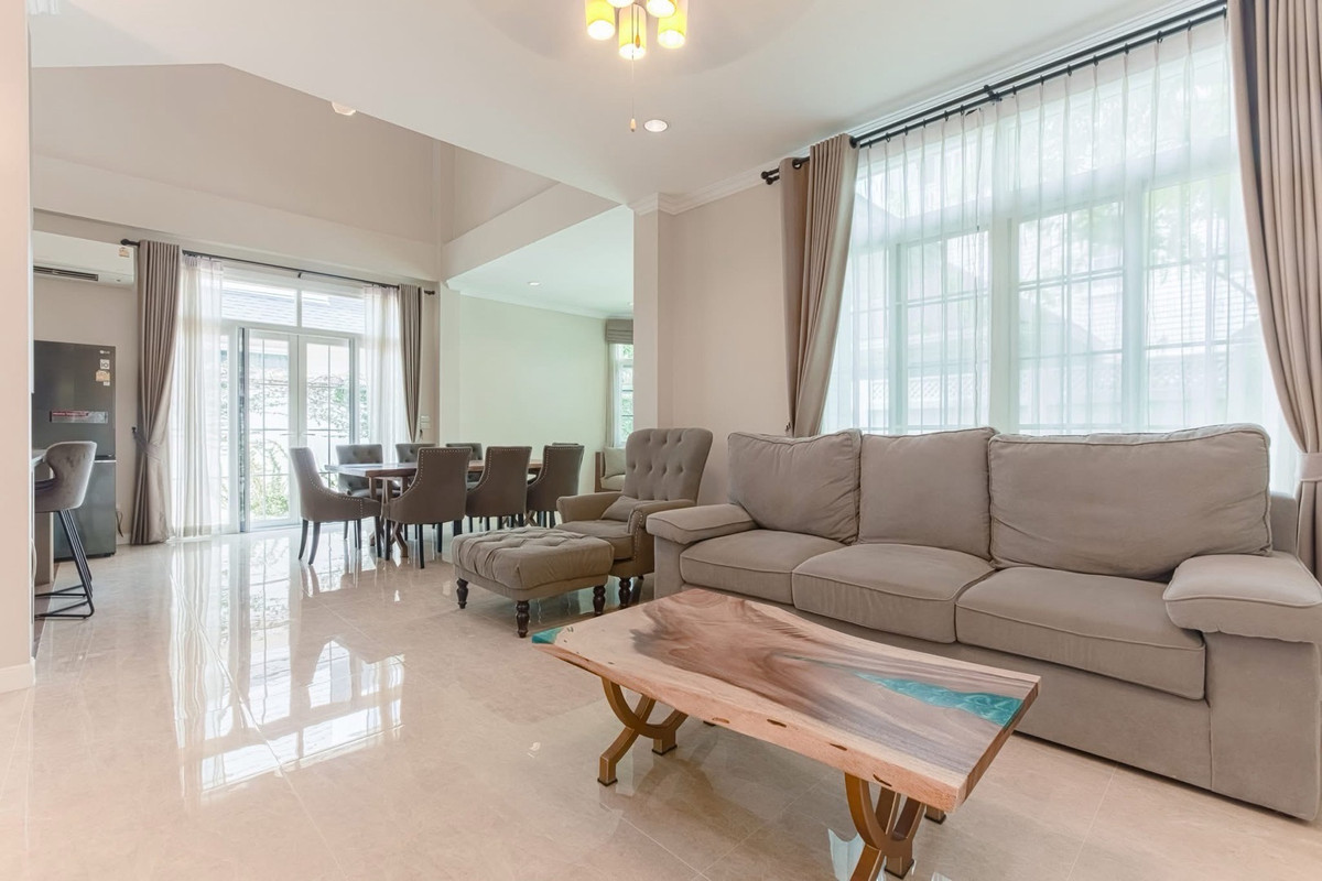 ให้เช่าบ้านบางนา แบริ่ง ลาซาล : ปล่อยเช่า บ้านเดี่ยว บางนา ศรีนครินทร์ | For Rent Single House at Bangna • Srinakharin by Fantasia Villa 4 Compound ใกล้ โรงเรียน บางกอกพัฒนา และ โรงเรียนนานาชาติ