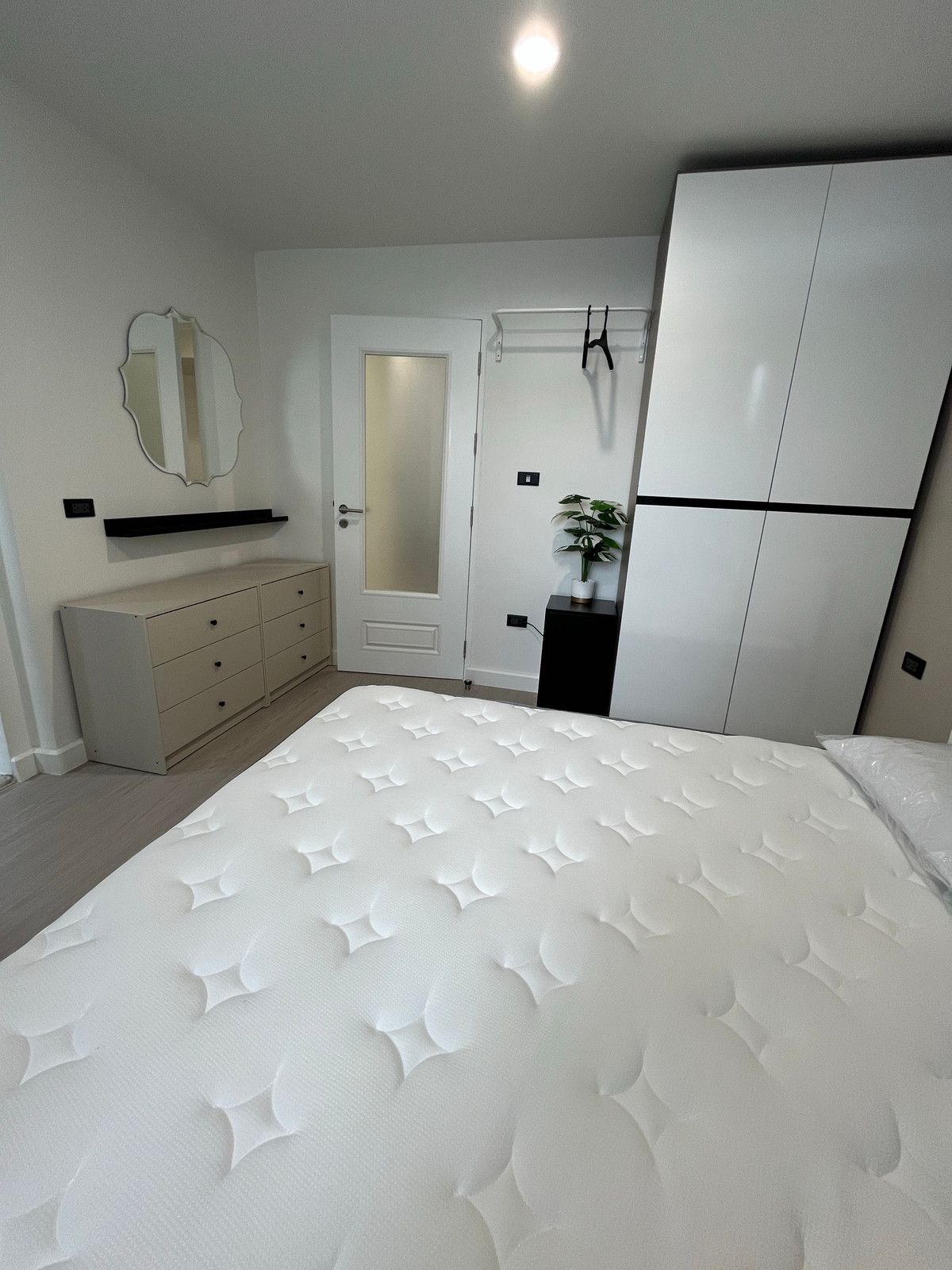 For RentCondoSukhumvit, Asoke, Thonglor : Tai Ping Towers / 2 Bedrooms (FOR RENT), Tai Ping Towers / 2 Bedrooms (FOR RENT) VL017