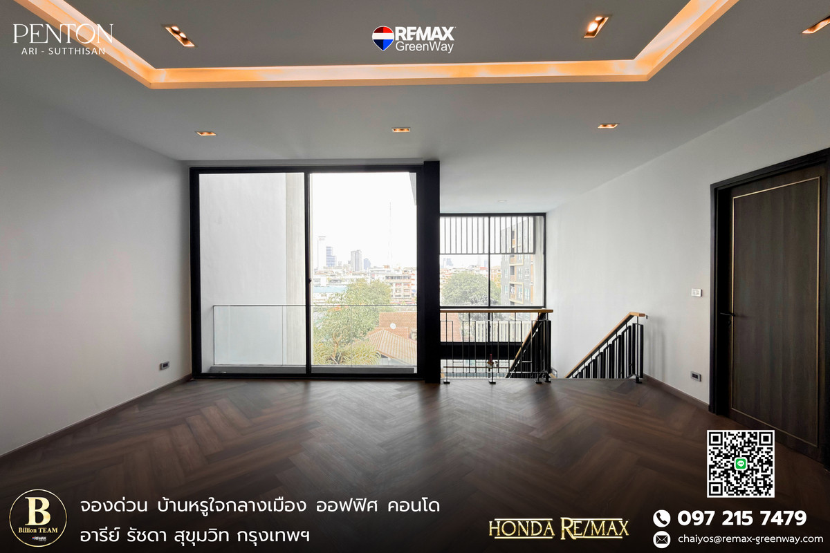 For SaleHouseSapankwai,Jatujak : Home office for sale, Home Office, Penton Ari project, city center, 5 floors, 140 square meters, very good location.