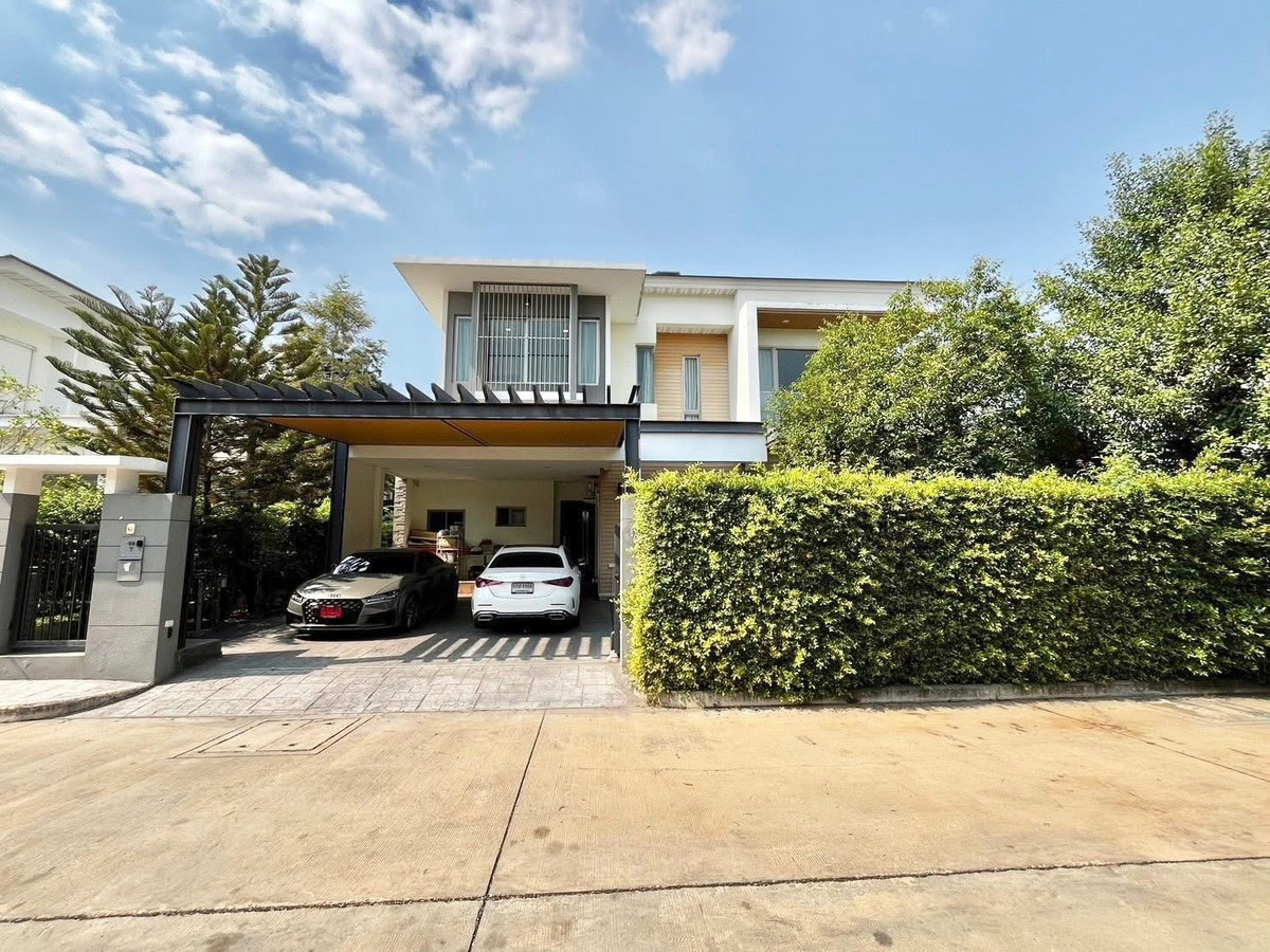 For RentHouseChaengwatana, Muangthong : Luxury house for rent, Perfect masterpiece Chaengwattana, Soi Thai Chamber of Commerce, near SISB.