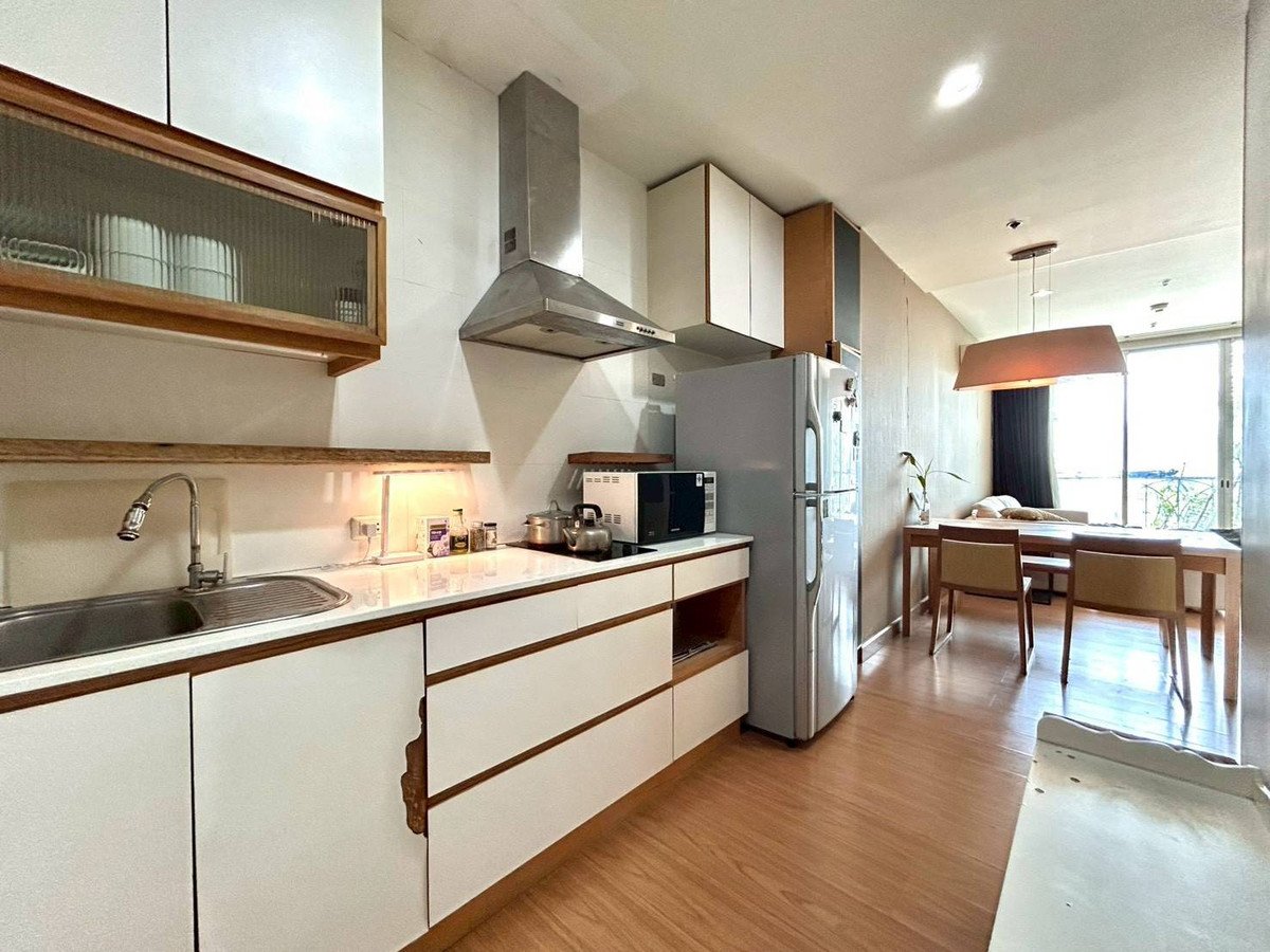 For SaleCondoSathorn, Narathiwat : ✅ S-CPNR102  ✅ Line : @p2nproperty