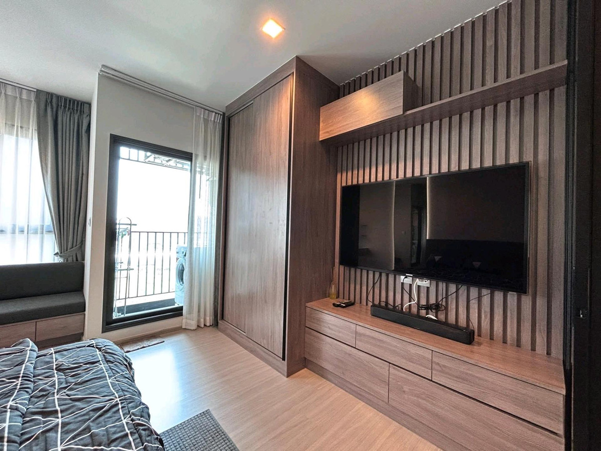 For RentCondoRama9, Petchburi, RCA : Condo for rent: Life Asoke - Rama 9 | Beautiful room, built-in throughout, ready to move in!