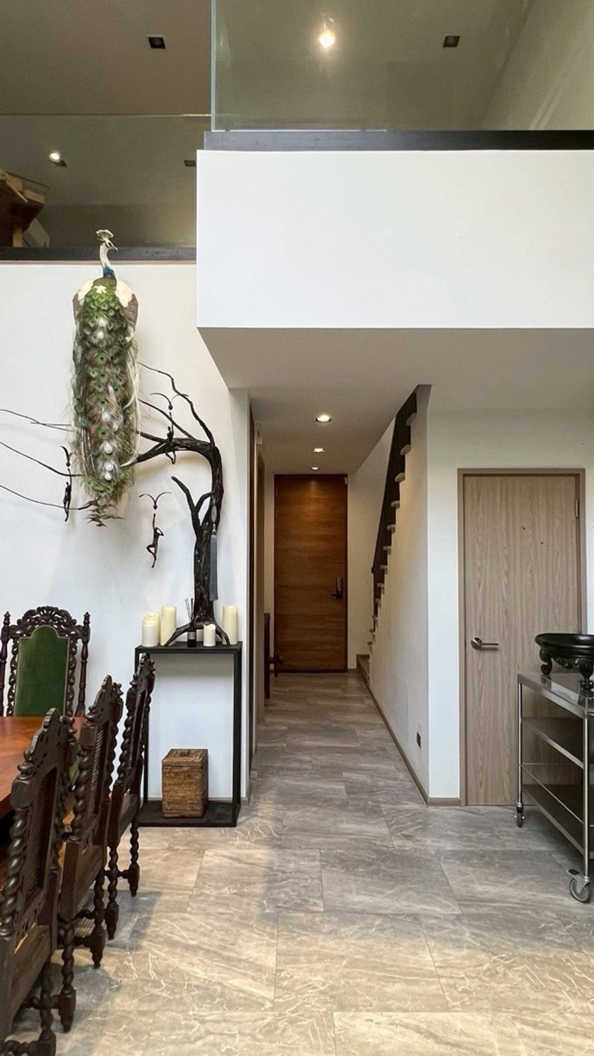 ขายทาวน์โฮมลาดพร้าว101 แฮปปี้แลนด์ : ขายทาวน์โฮมหรู THER LADPRAO 93 ลาดพร้าว 93 บ้านเพดานสูง Double Volume 5.8 เมตร 4 ห้องนอน พื้นที่ 246.62 ตร.ม ใกล้ CDC และ The Mall บางกะปิ