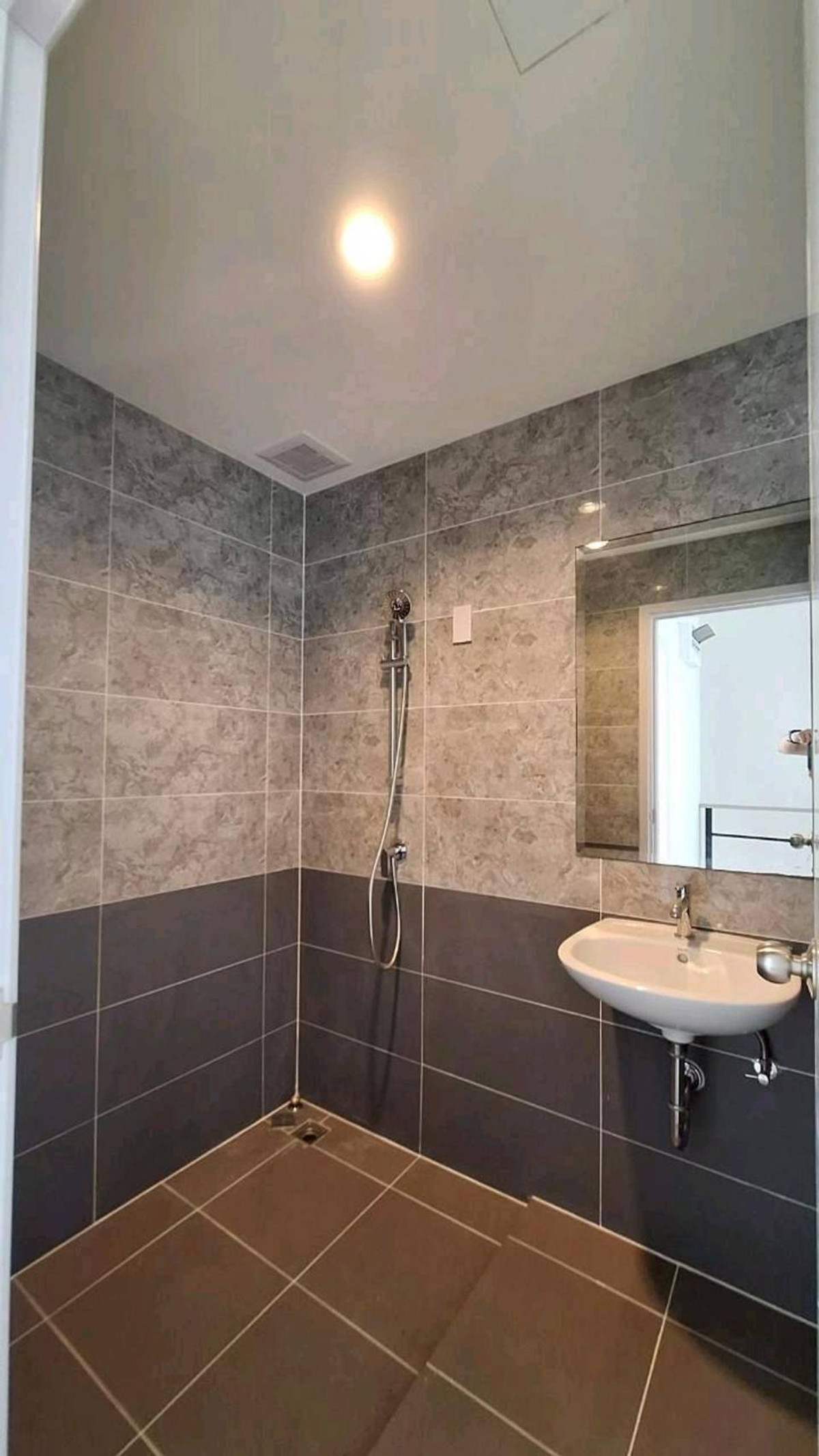 ให้เช่าทาวน์โฮมปทุมธานี รังสิต ธรรมศาสตร์ : ให้เช่าทาวน์โฮม เอ็มไลฟ์ ลำลูกกา - คลอง4 ใกล้ บิ๊กซี ลำลูกกา 2 เพียง 3 นาที