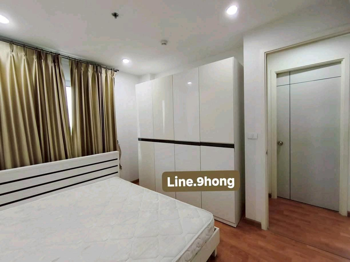 For RentCondoThaphra, Talat Phlu, Wutthakat : 2 bedroom condo near BTS Bang Wa Interchange, convenient travel.