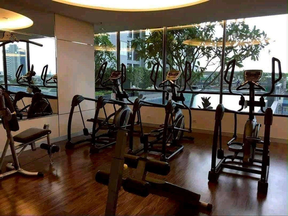 For RentCondoThaphra, Talat Phlu, Wutthakat : 2 bedroom condo near BTS Bang Wa Interchange, convenient travel.