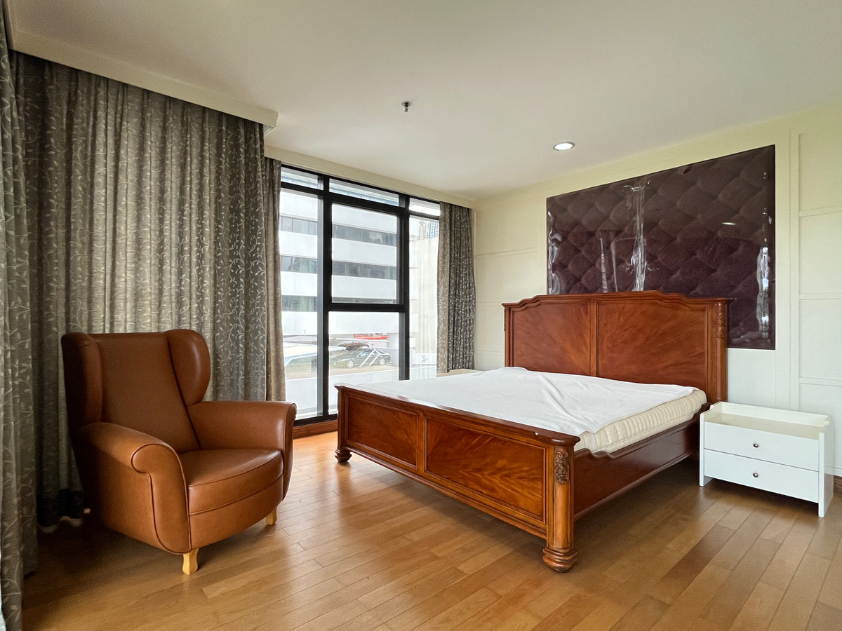 For RentCondoWitthayu, Chidlom, Langsuan, Ploenchit : ✨Condo for rent in Chidlom area at New House, 3 bedrooms, fully furnished, near Central Embassy, ​​Central Chidlom, centralwOrl, BTS Chidlom, Ploenchit, Lumpini Park, ready to move in.