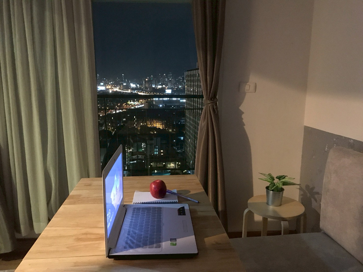 For SaleCondoKhlongtoei, Kluaynamthai : Aspire Rama 4, ready to move in, only 4 minutes from BTS Phra Khanong.