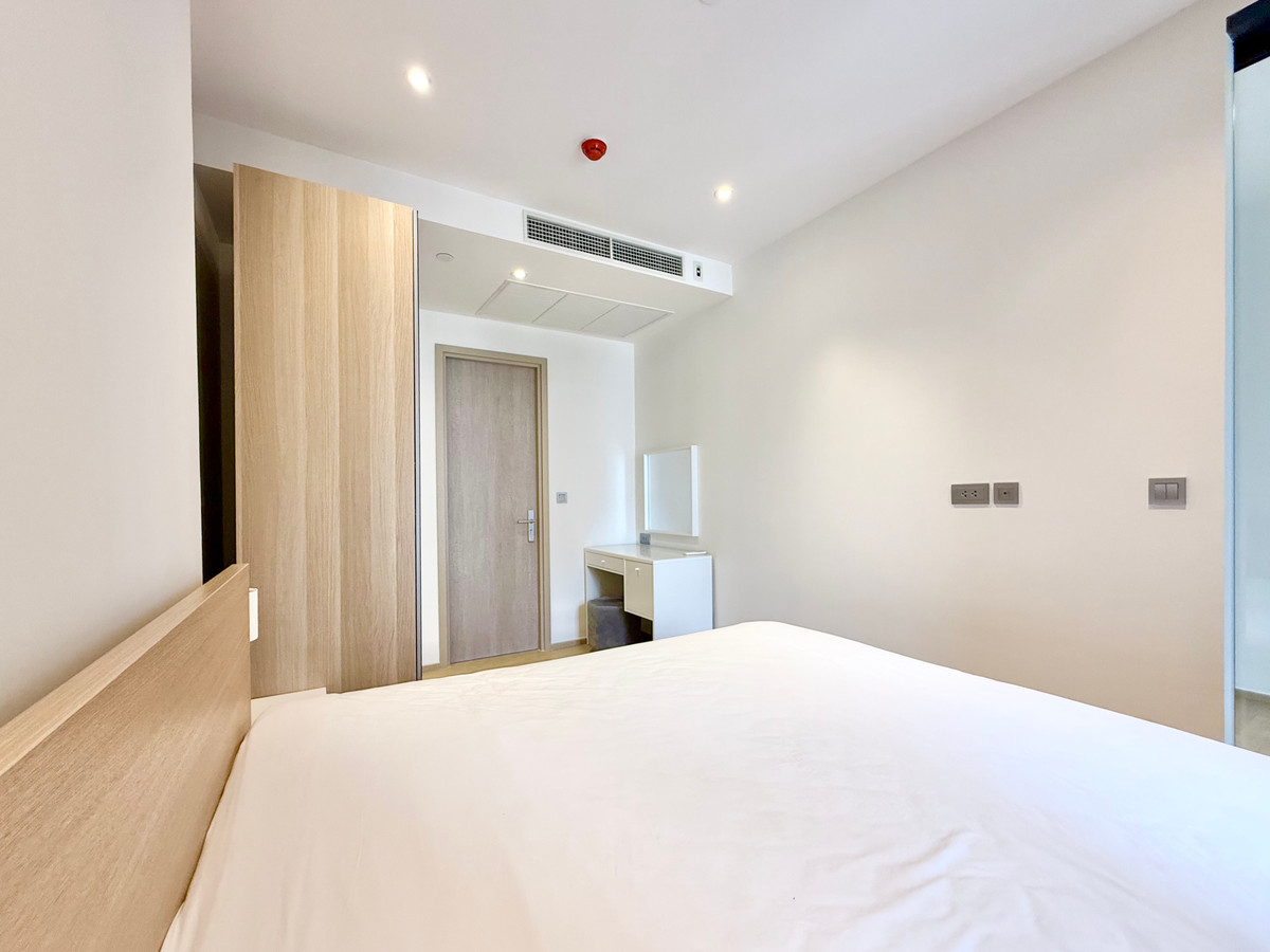 ให้เช่าคอนโดพระราม 9 เพชรบุรีตัดใหม่ RCA : 🚀 Ashton Rama9 - 42ตรม. 1นอน1น้ำ พร้อมอยู่ 092-545-6151 (ทีม)