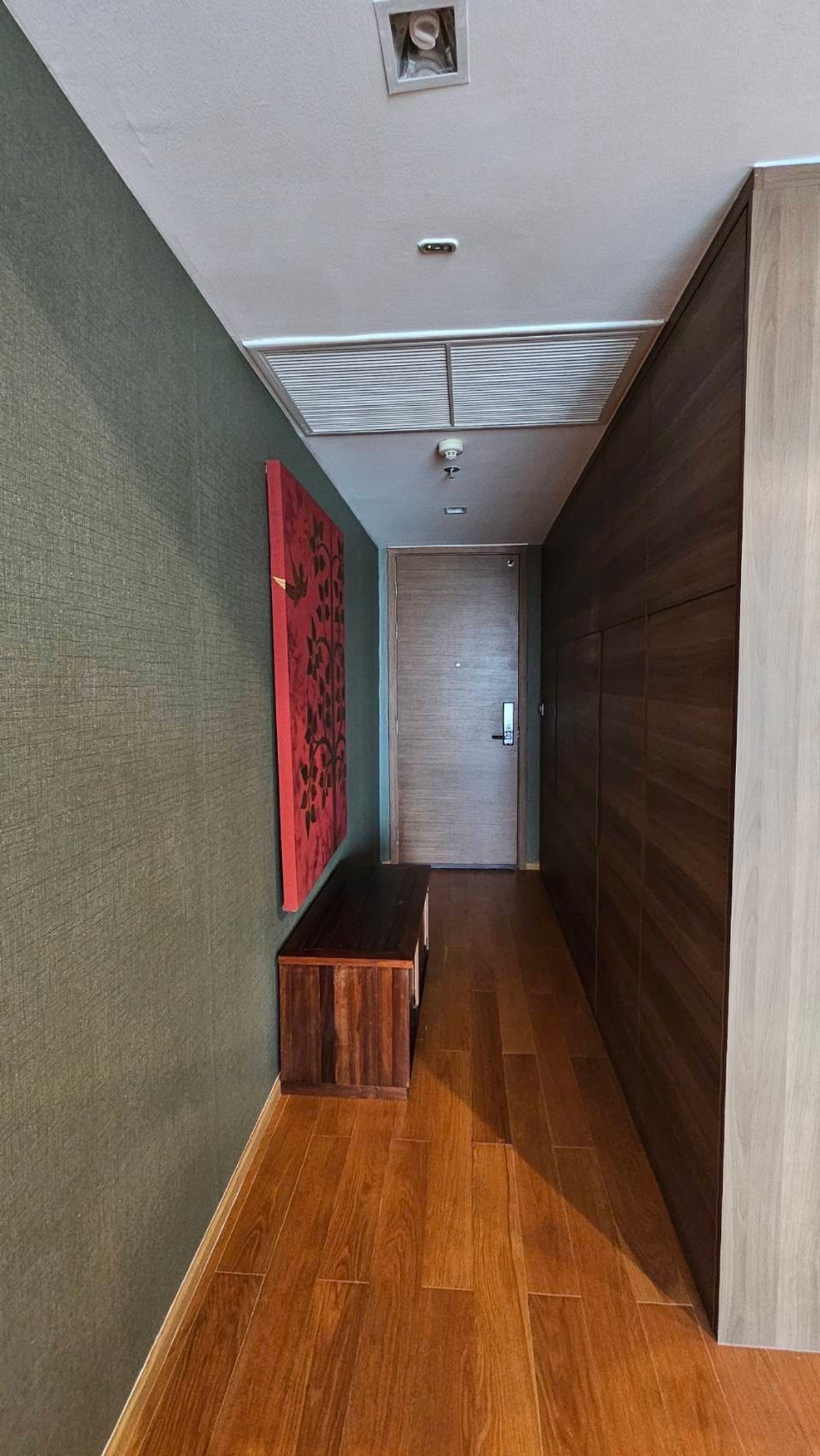 ให้เช่าคอนโดสาทร นราธิวาส : The Address Sathorn 2bed 55K call 0886166564