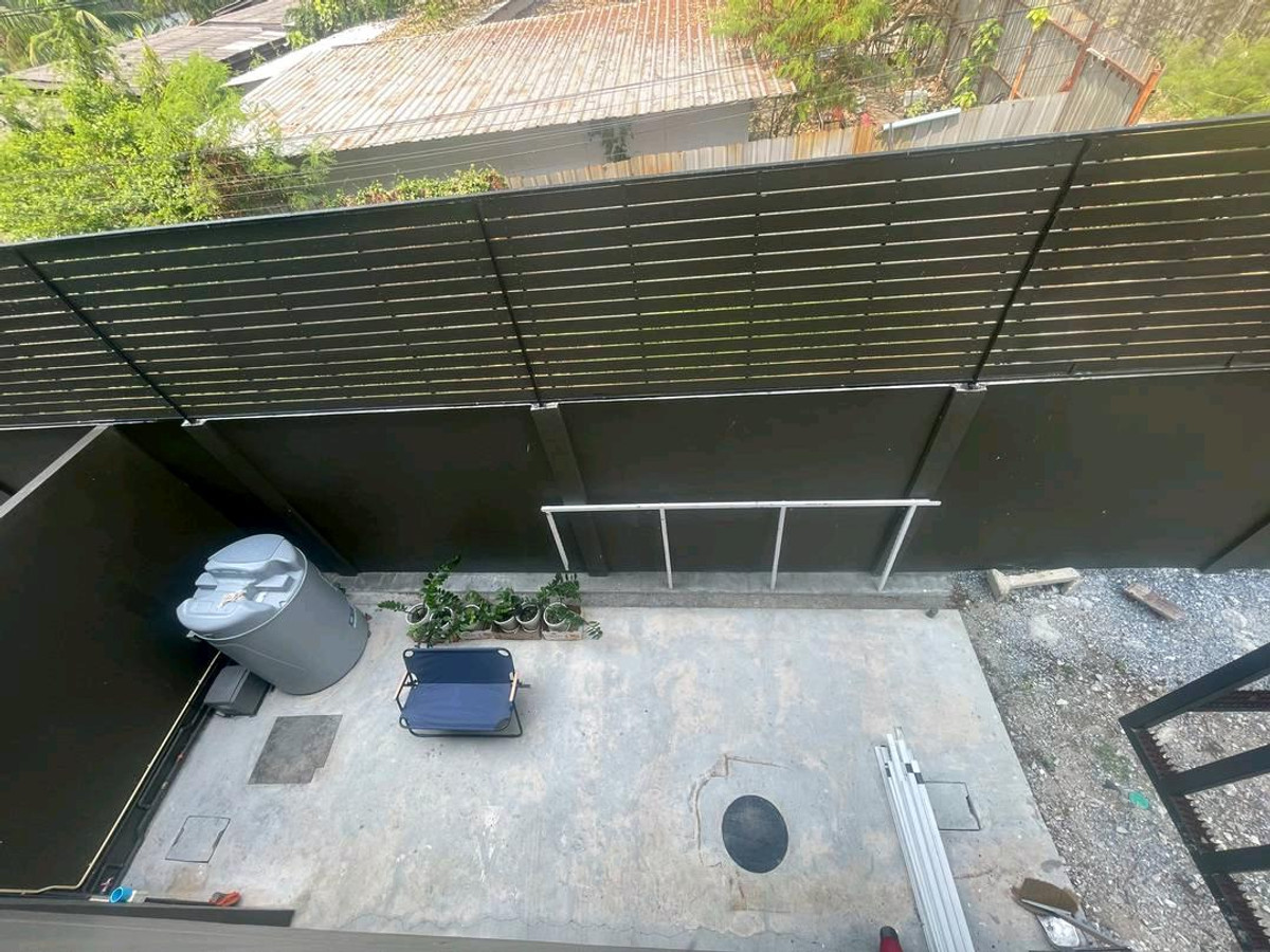 For SaleHome OfficeRathburana, Suksawat : Selling a fully furnished building on the corner.
 Nue Hype Suksawat 
Hybrid house