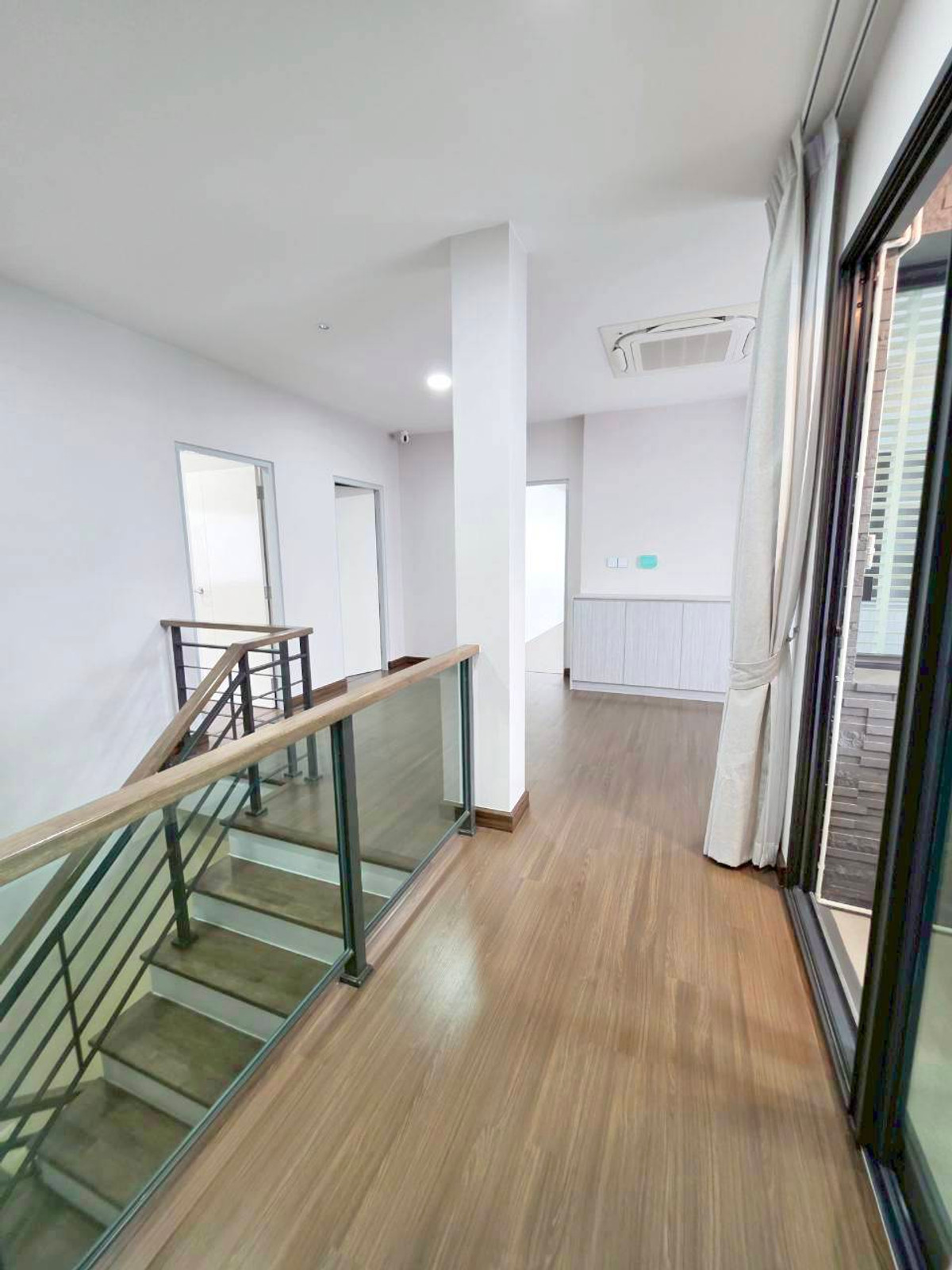 ให้เช่าบ้านบางแค เพชรเกษม : ให้เช่าบ้านเดี่ยว 2ชั้น 4ห้องนอน  4ห้องน้ำ  1ห้องทำงาน The City Sathorn - Kallapaphruek (เดอะ ซิตี้ สาทร – กัลปพฤกษ์)