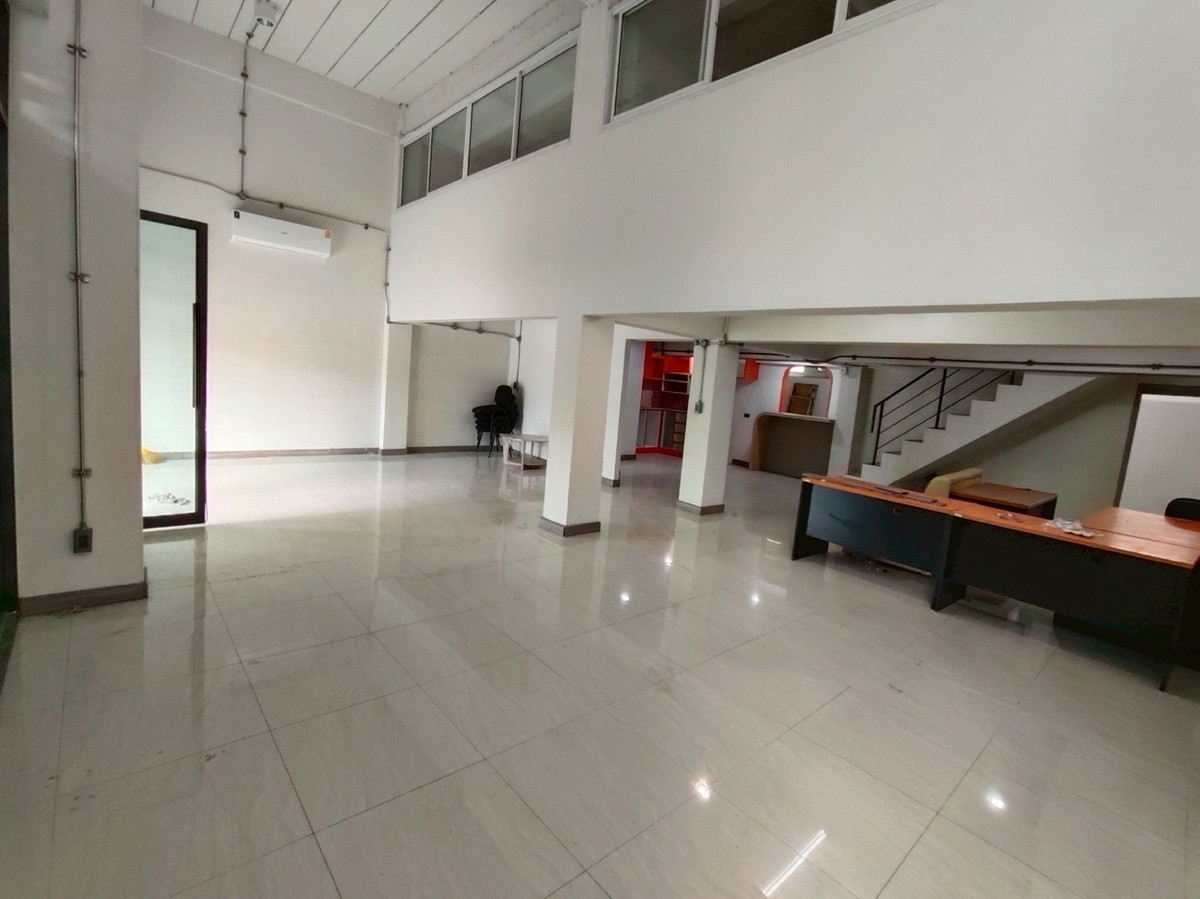 For RentShop HouseSathorn, Narathiwat : Commercial building for rent, 2 units, 4.5 floors, Narathiwat Ratchanakarin Road, CENTRAL Rama 3.