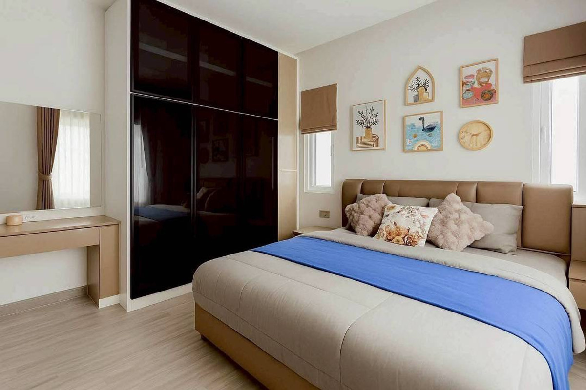 For SaleHousePattaya, Bangsaen, Chonburi : 🏡 5 Bedroom Pool-Ready Family Home | 101 Sq.wah | 8.98 MB 🔥 Prime Location Near Motorway