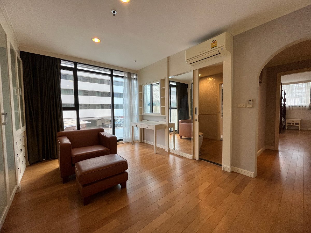 For RentCondoWitthayu, Chidlom, Langsuan, Ploenchit : ✨Condo for rent in Chidlom area at New House, 3 bedrooms, fully furnished, near Central Embassy, ​​Central Chidlom, centralwOrl, BTS Chidlom, Ploenchit, Lumpini Park, ready to move in.