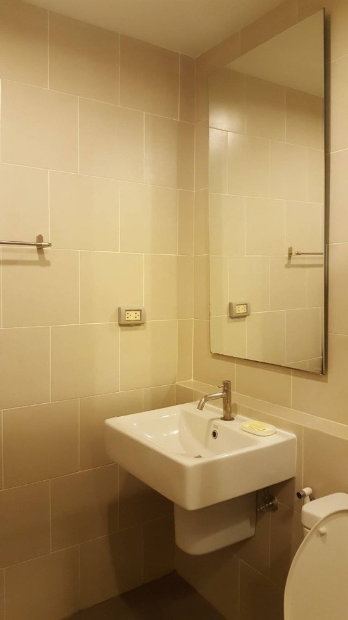 For RentCondoRama9, Petchburi, RCA : ✅ TB9R221 ✅ Line : @p2nproperty