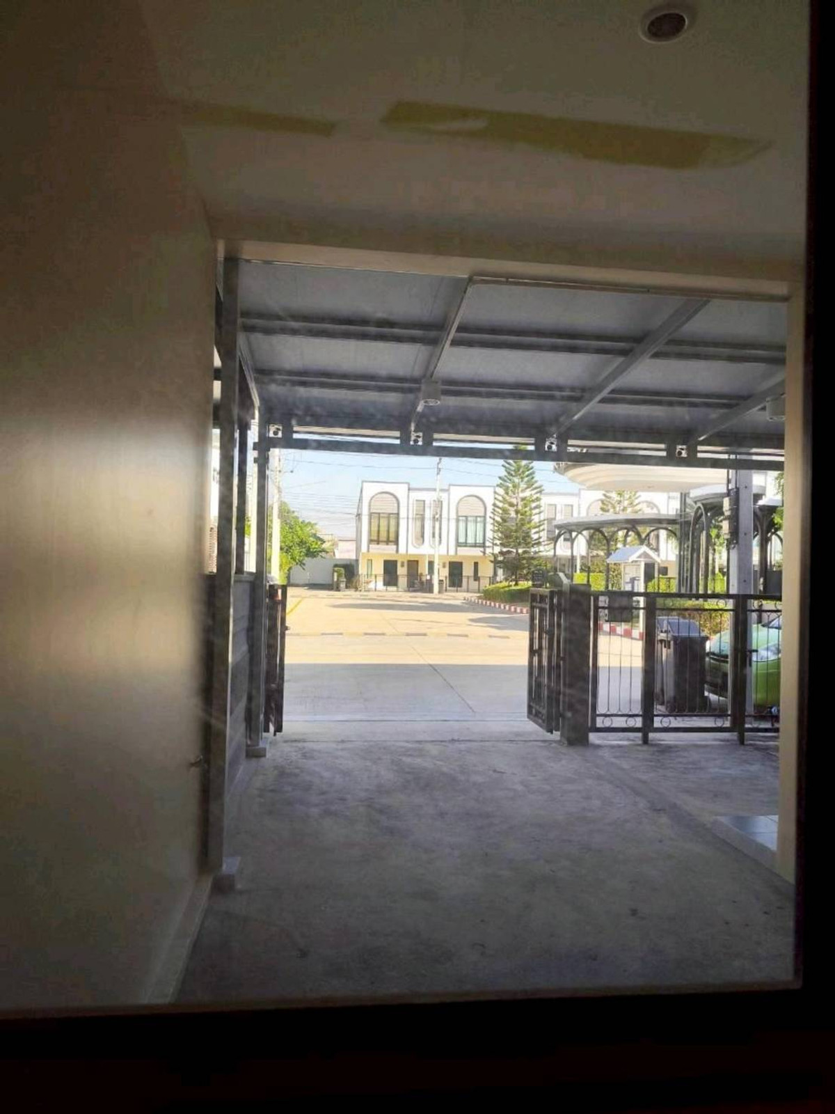 ให้เช่าทาวน์โฮมปทุมธานี รังสิต ธรรมศาสตร์ : ให้เช่าทาวน์โฮม เอ็มไลฟ์ ลำลูกกา - คลอง4 ใกล้ บิ๊กซี ลำลูกกา 2 เพียง 3 นาที