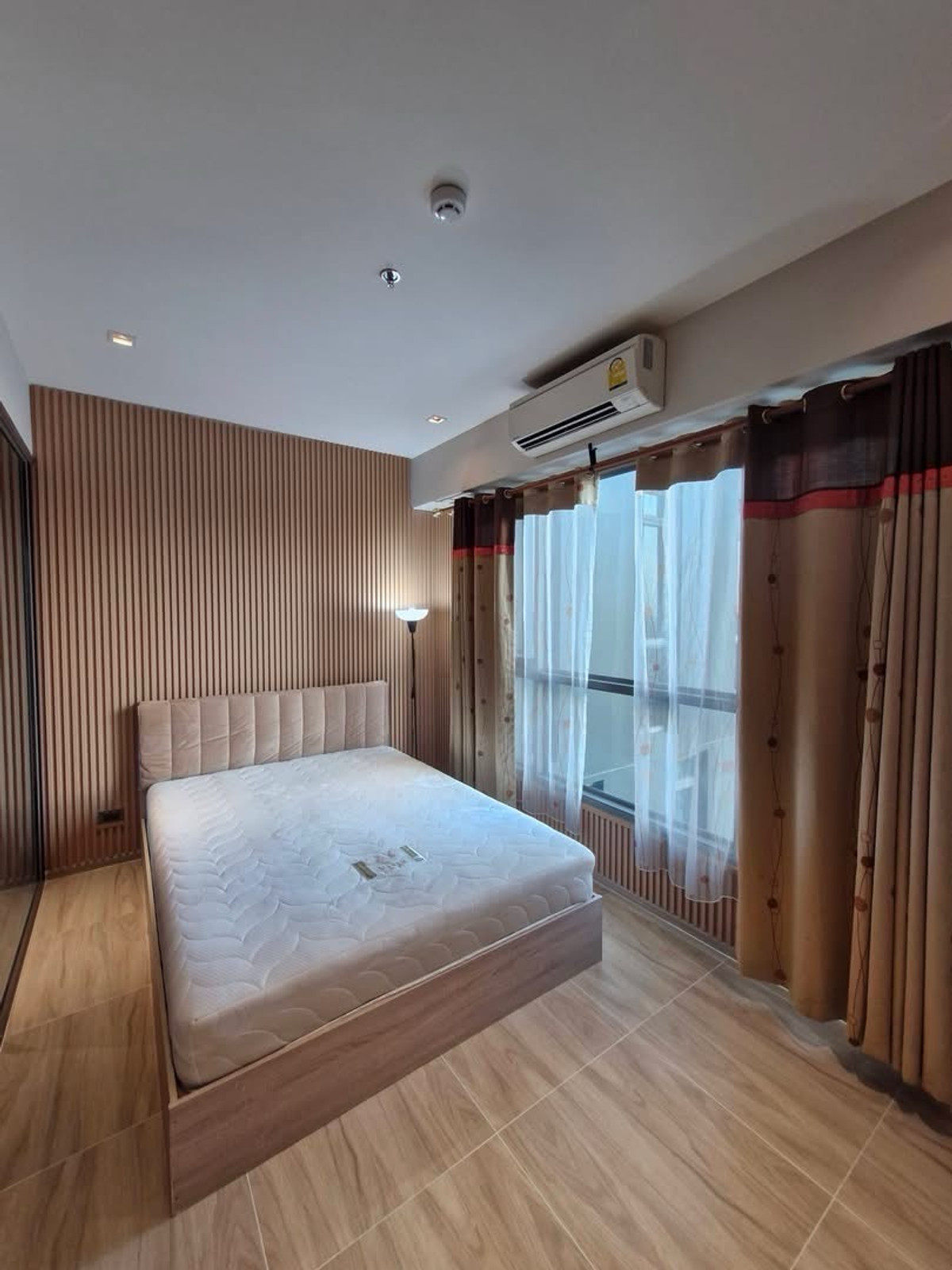 ให้เช่าคอนโดท่าพระ ตลาดพลู วุฒากาศ : ให้เช่า คอนโด Whizdom รัชดา-ท่าพระ