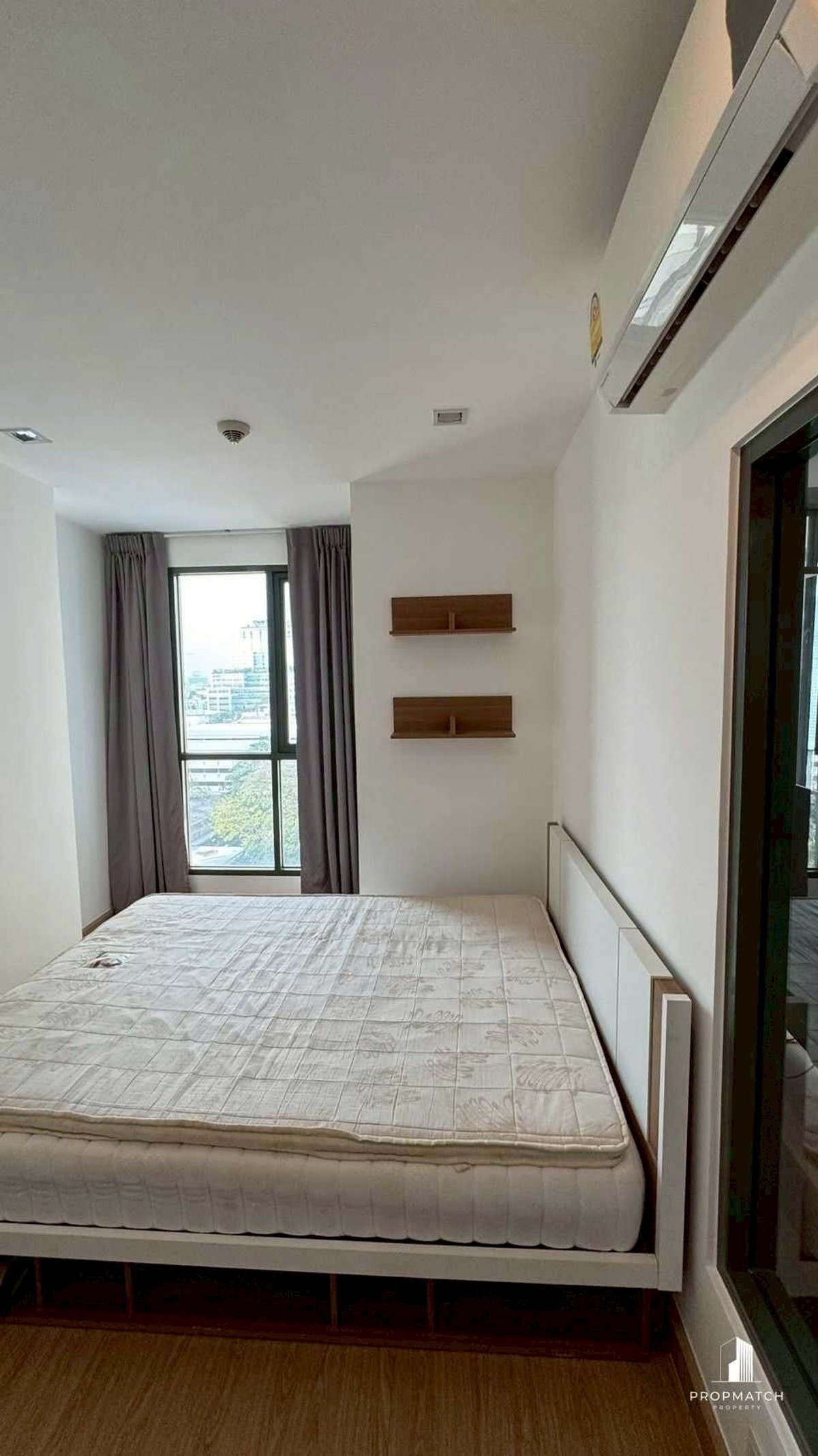 For RentCondoRatchathewi,Phayathai : 🔥Ideo mobi phayathai 30 Sqm 1B1B🔥18,000⚡️If interested, contact Putter 0928895628 Line : plustor_ss ⚡️