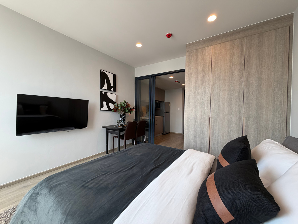 For SaleCondoKhlongtoei, Kluaynamthai : Room for sale, The Crown Residences, Rama 4, special promotion price, free furniture set*