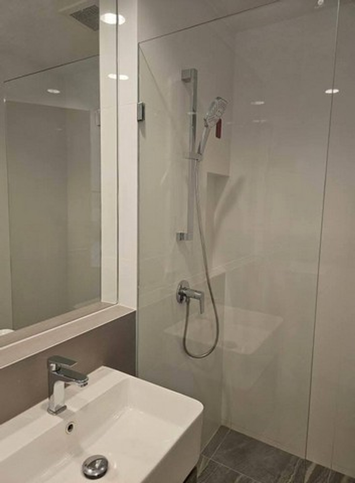 For RentTownhomePattanakan, Srinakarin : HR3247Luxury Townhome For Rent – ​​Nirvana Define Krungthep Kreetha, corner unit (Corner Unit), wide area, fully furnished, ready to move in.