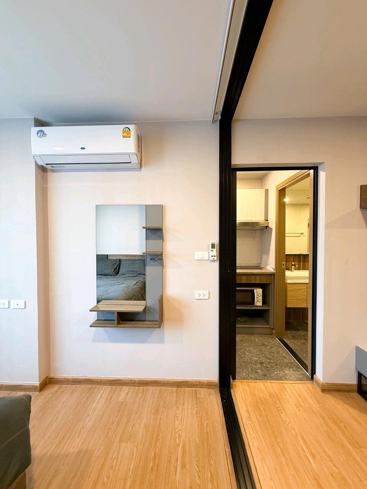 For RentCondoSamut Prakan,Samrong : Condo for rent: The Cube Loft Srinakarin - Theparak, beautiful room with electrical appliances, complete furniture.