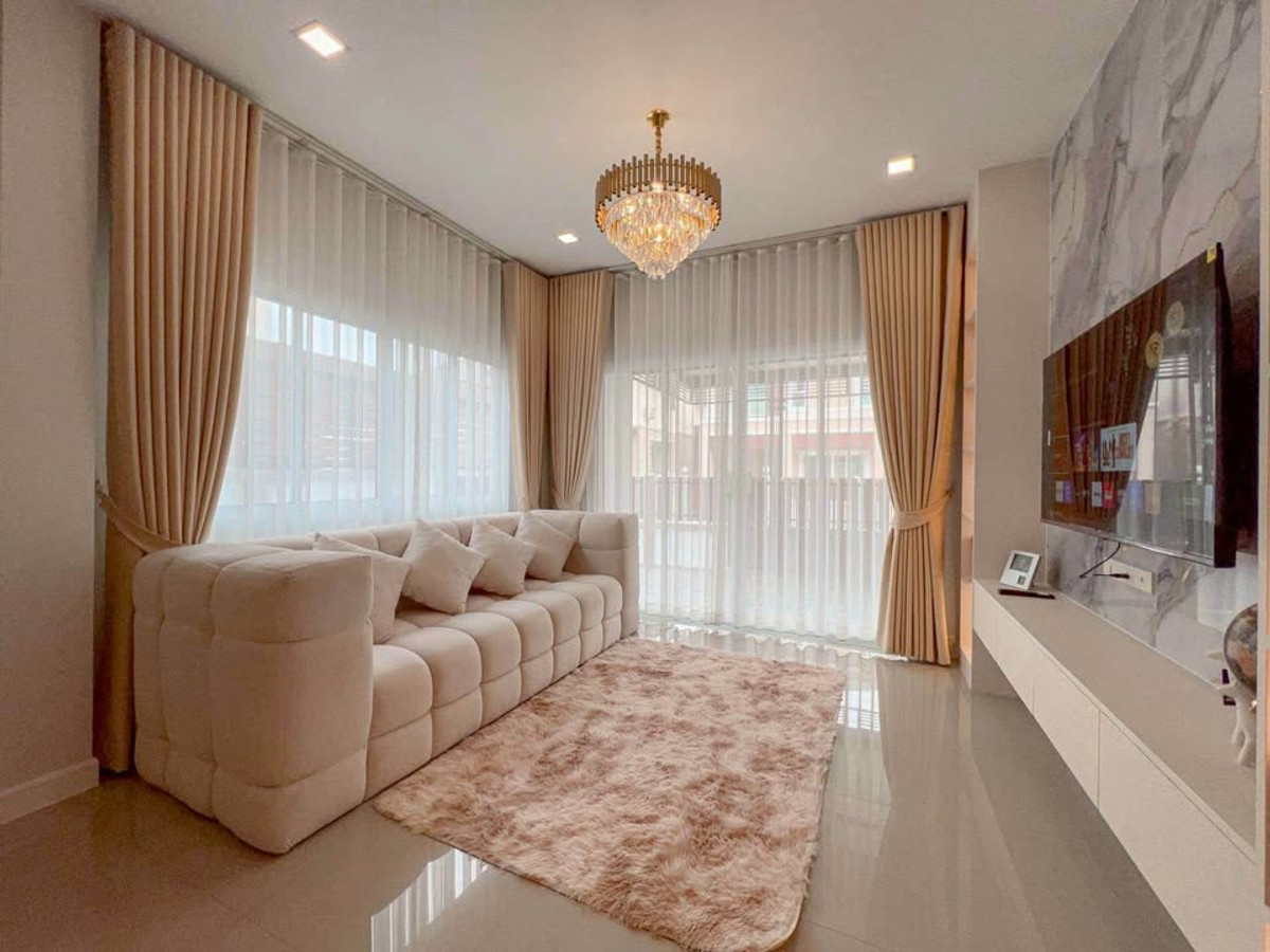 For SaleHousePattaya, Bangsaen, Chonburi : Grand PMC 7 / 3 Bedrooms (For Sale), Grand PMC 7 / 3 Bedrooms (FOR SALE) BEWN103