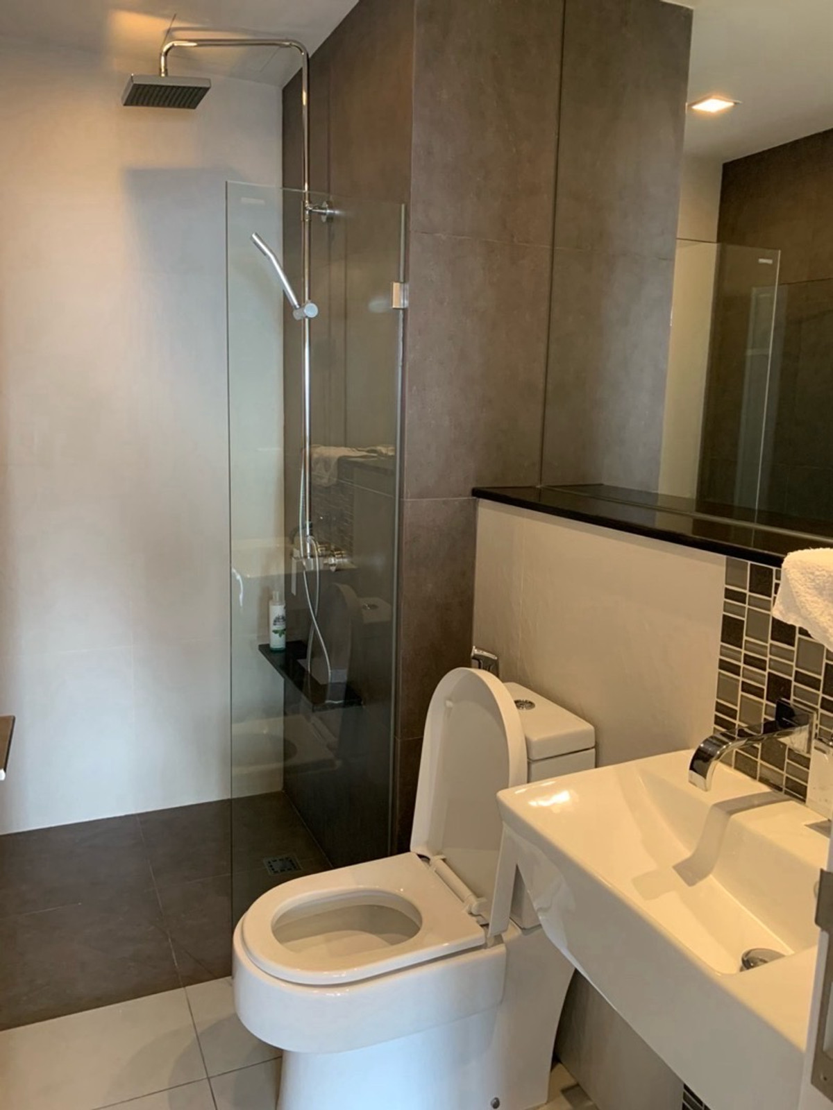 For SaleCondoWongwianyai, Charoennakor : Urbano Absolute Sathon - Taksin. for sale - 0816037454