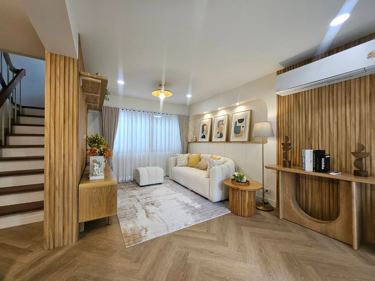 ขายบ้านลาดพร้าว101 แฮปปี้แลนด์ : บ้านเดี่ยว ลาดพร้าว 115 / 3 ห้องนอน (ขาย), Detached House Lat Phrao 115 / 3 Bedrooms (FOR SALE) BZD144