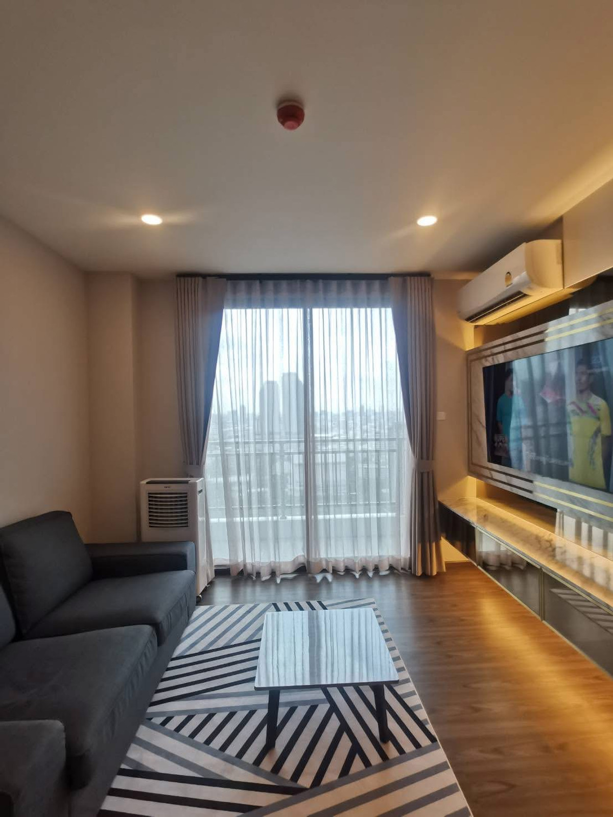 For SaleCondoRatchadapisek, Huaikwang, Suttisan : Artisan Ratchada / 2 Bedrooms (SALE WITH TENANT), Artisan Ratchada / 2 bedrooms (sale with tenant) POP003